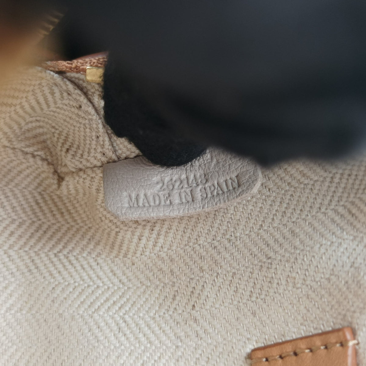 Secondhand Loewe Amazona Nano Brown Canvas x leather  shoulderbag | stylenewstar
