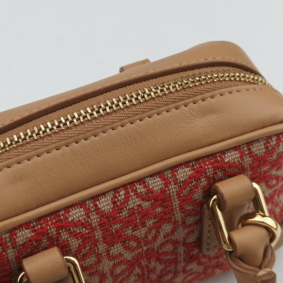 Secondhand Loewe Amazona Nano Brown Canvas x leather  shoulderbag | stylenewstar