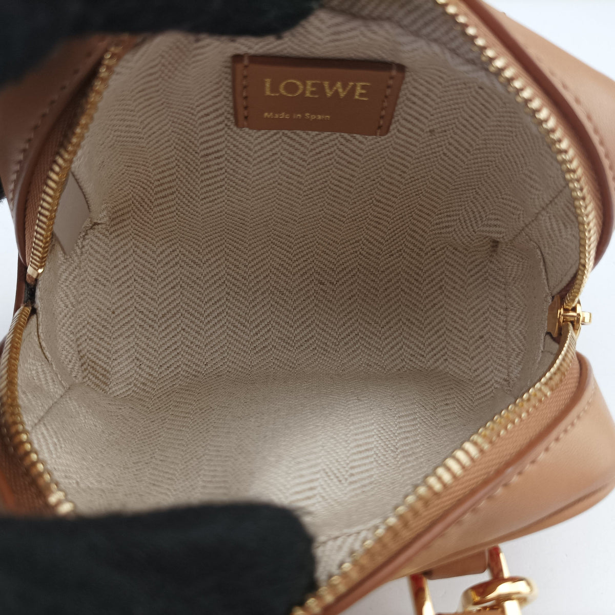 Secondhand Loewe Amazona Nano Brown Canvas x leather  shoulderbag | stylenewstar