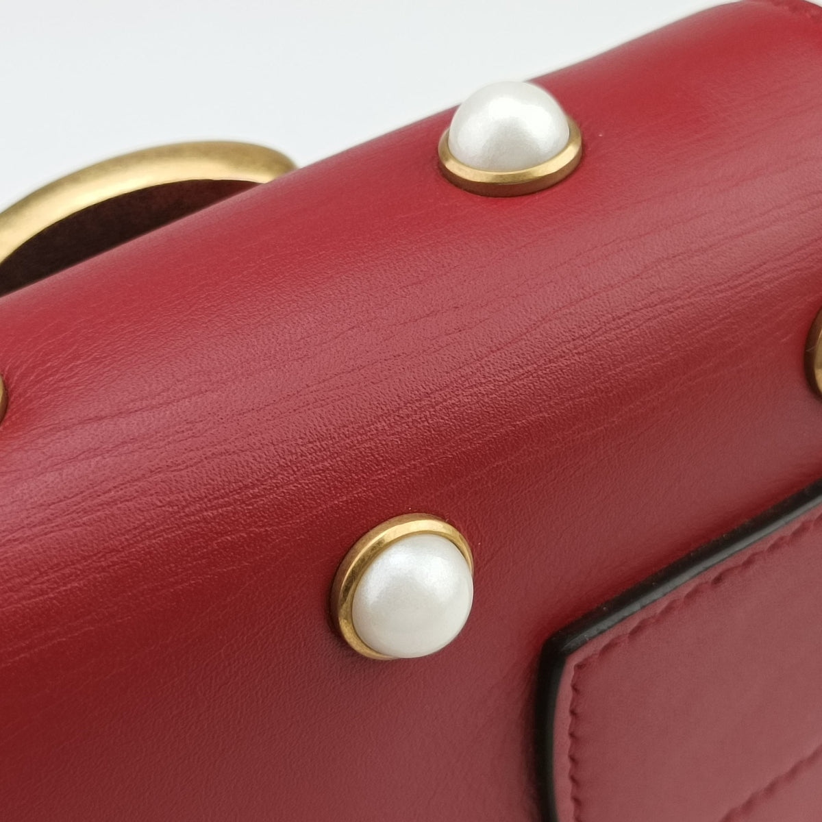 Pre-owned Gucci Broadway Pearl Bee Red Leather 453778 shoulderbag | stylenewstar