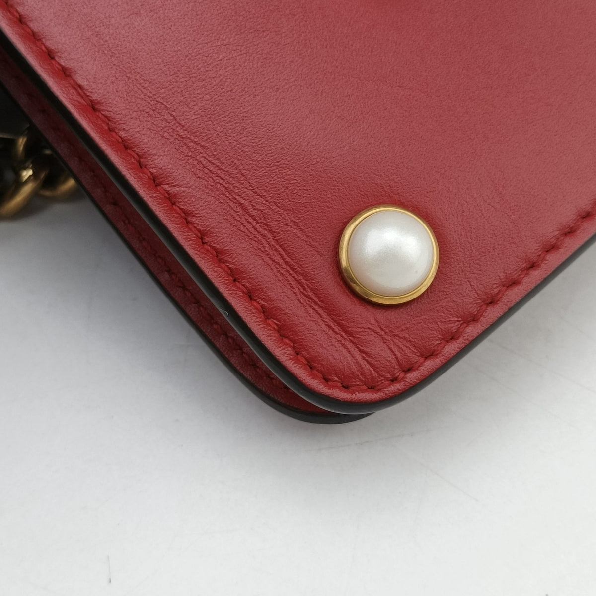 Pre-owned Gucci Broadway Pearl Bee Red Leather 453778 shoulderbag | stylenewstar