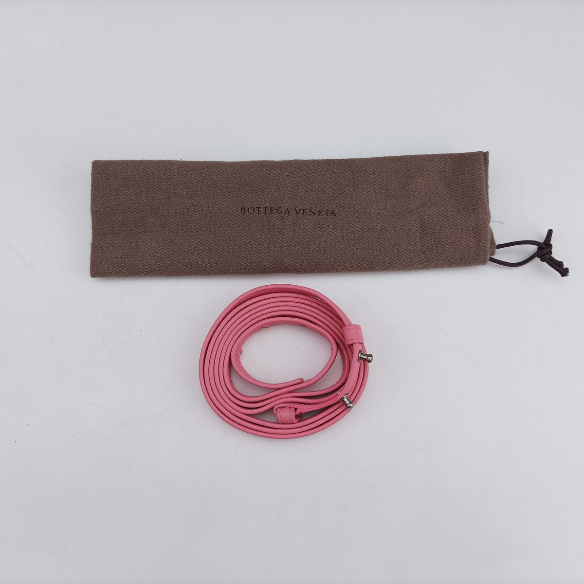 Secondhand Bottega Veneta Cassette Pink lambskin  shoulderbag | stylenewstar