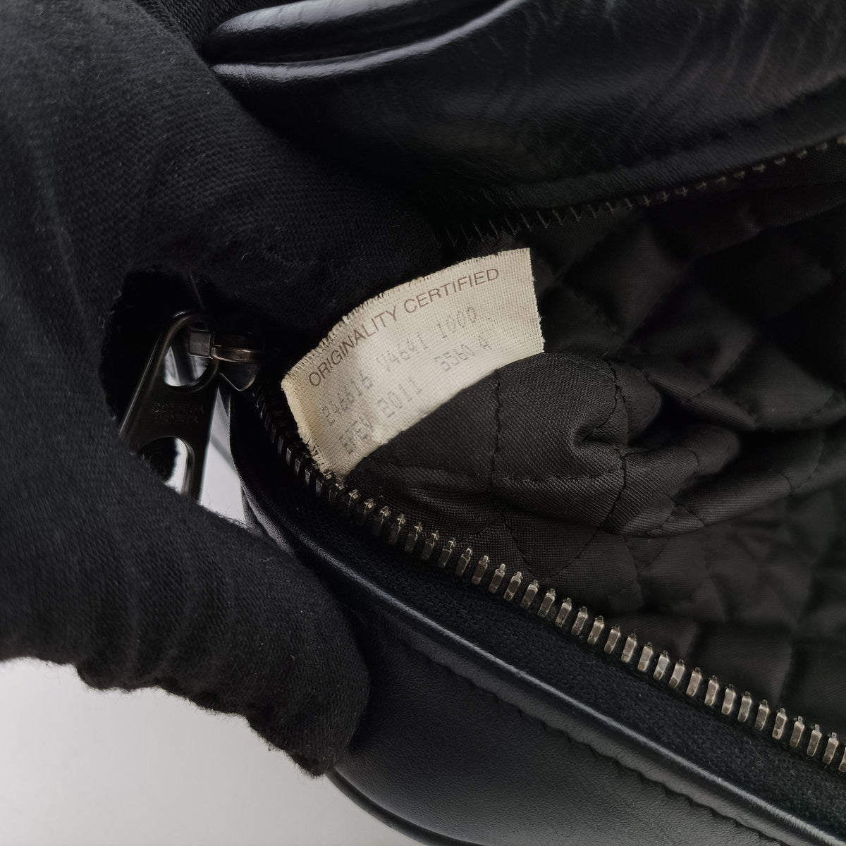 Pre-owned Bottega Veneta Intrecciato Black Lambskin  shoulderbag | stylenewstar