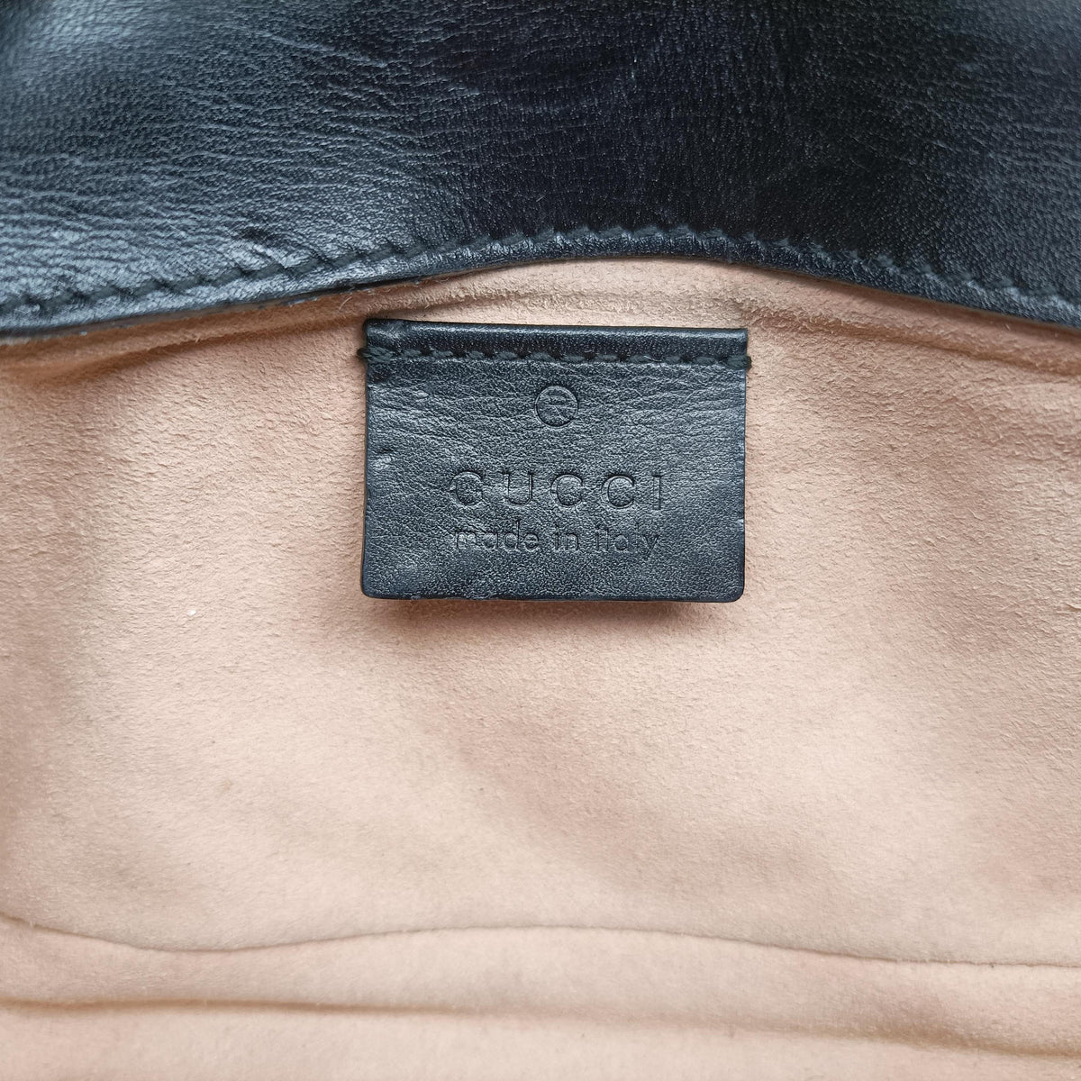 Pre-owned Gucci GG Marmont Black Leather 476433 shoulderbag | stylenewstar