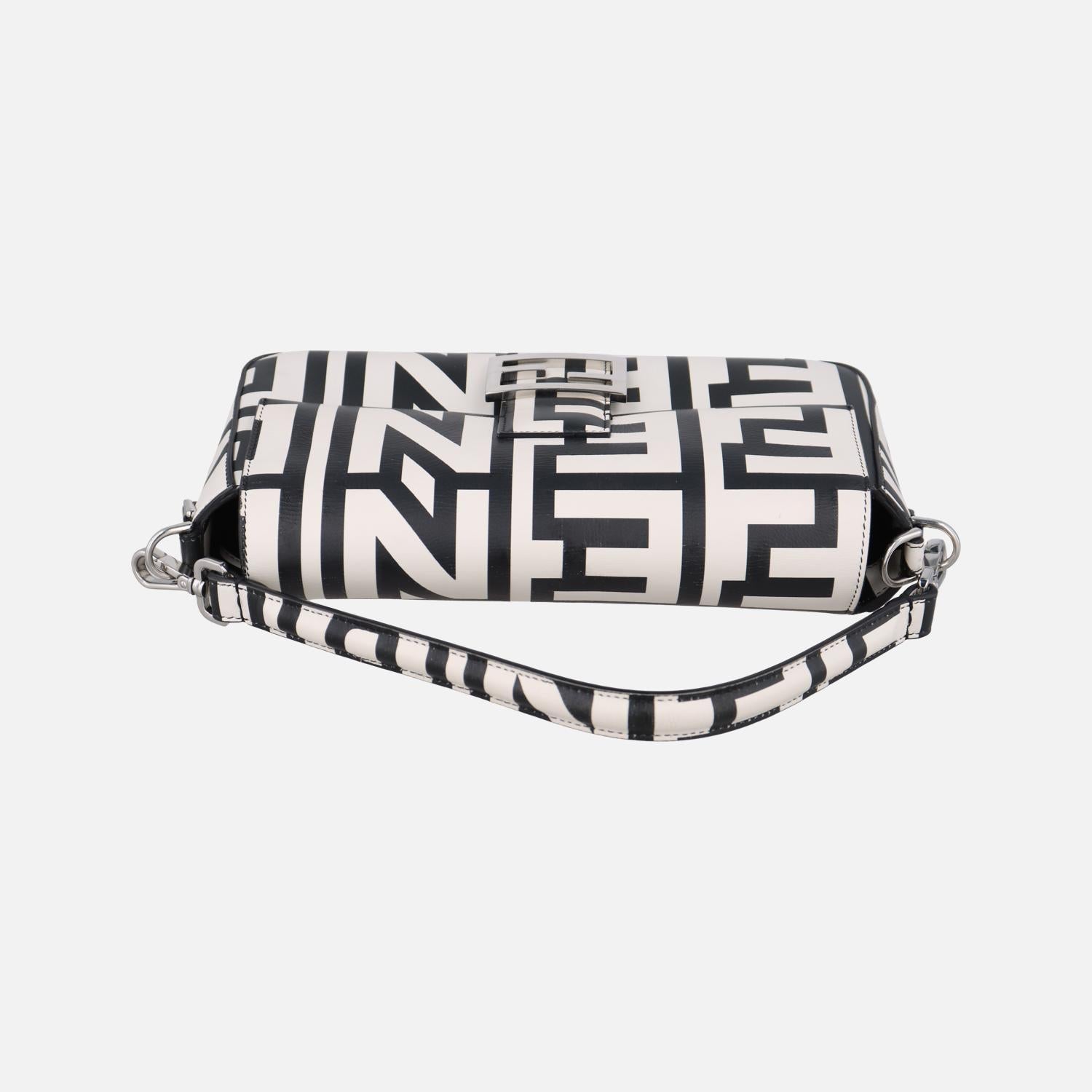 Vintage Fendi null null null  shoulderbag | stylenewstar