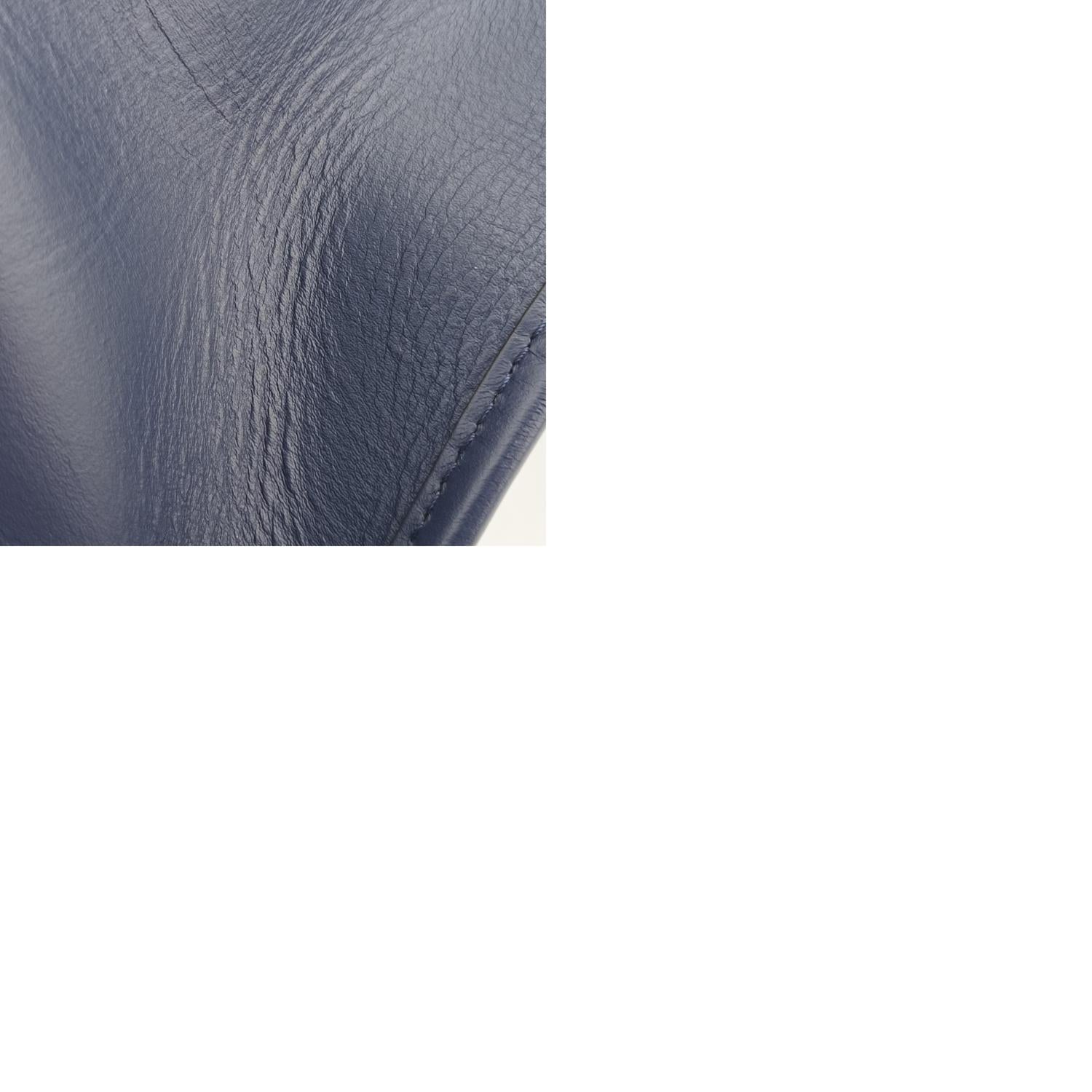 Pre-owned Fendi null Navy null 7VA481 shoulderbag | stylenewstar