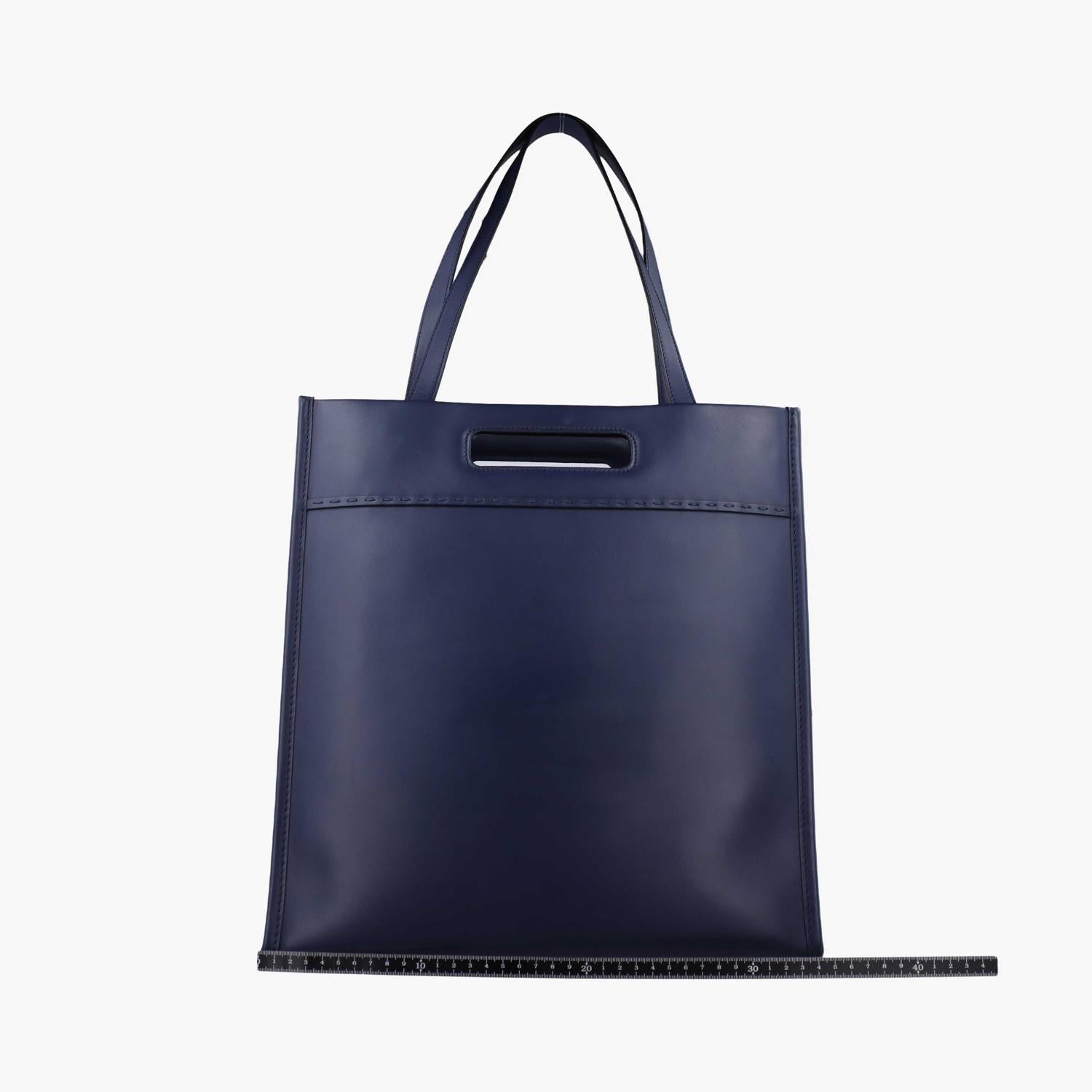Pre-owned Fendi null Navy null 7VA481 shoulderbag | stylenewstar
