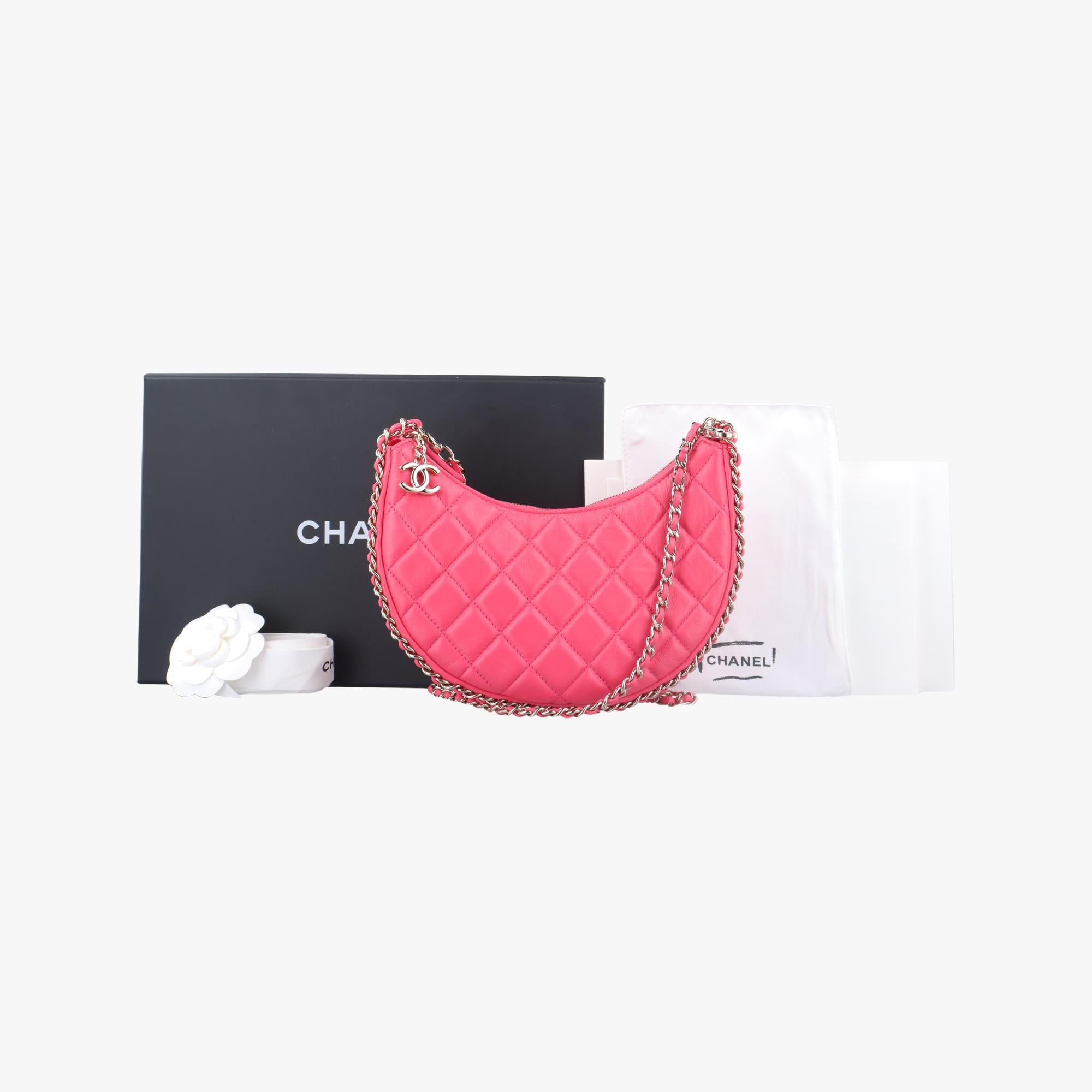 Pre-owned Chanel Around Hobo Matelasse Rose lambskin AS3917 shoulderbag | stylenewstar