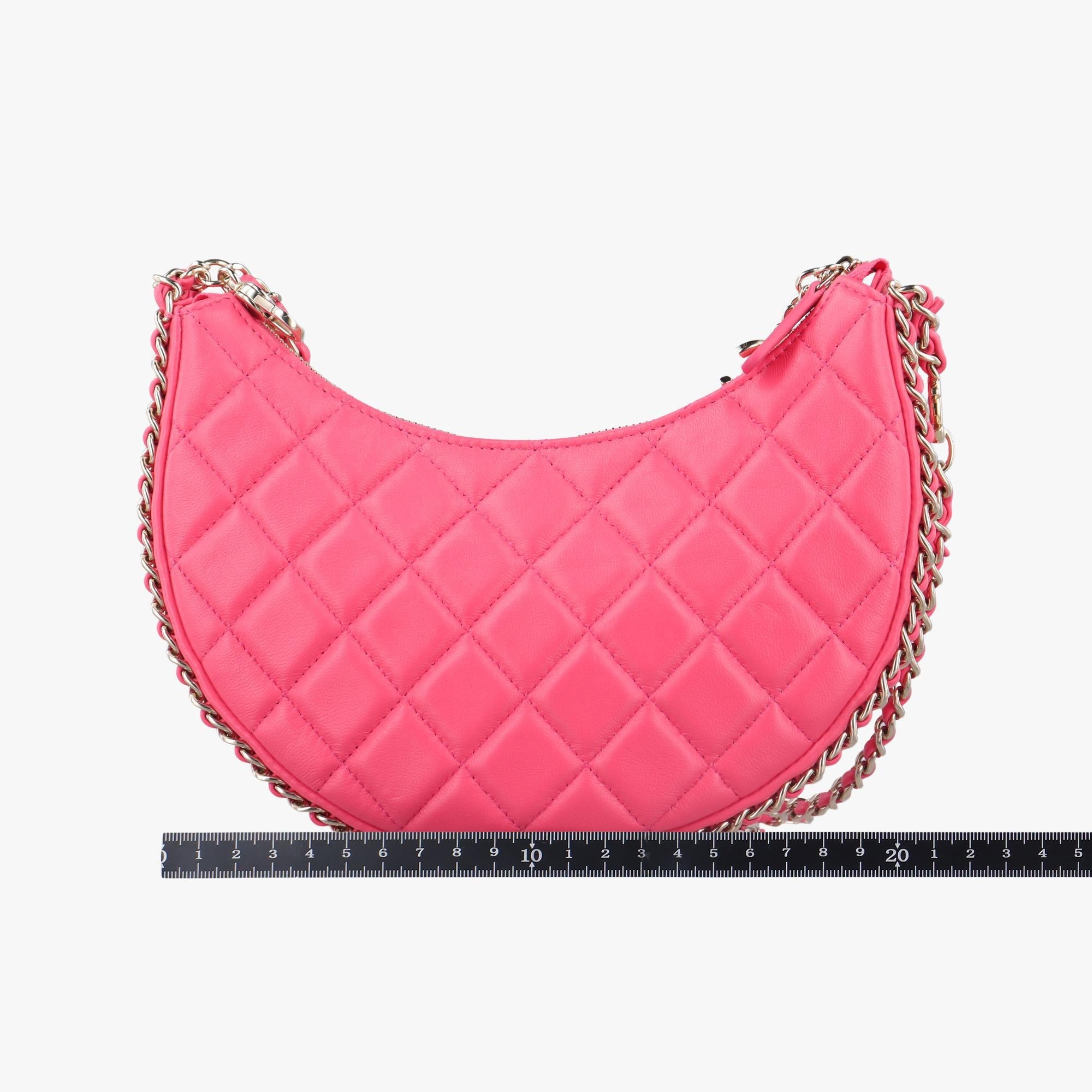 Pre-owned Chanel Around Hobo Matelasse Rose lambskin AS3917 shoulderbag | stylenewstar