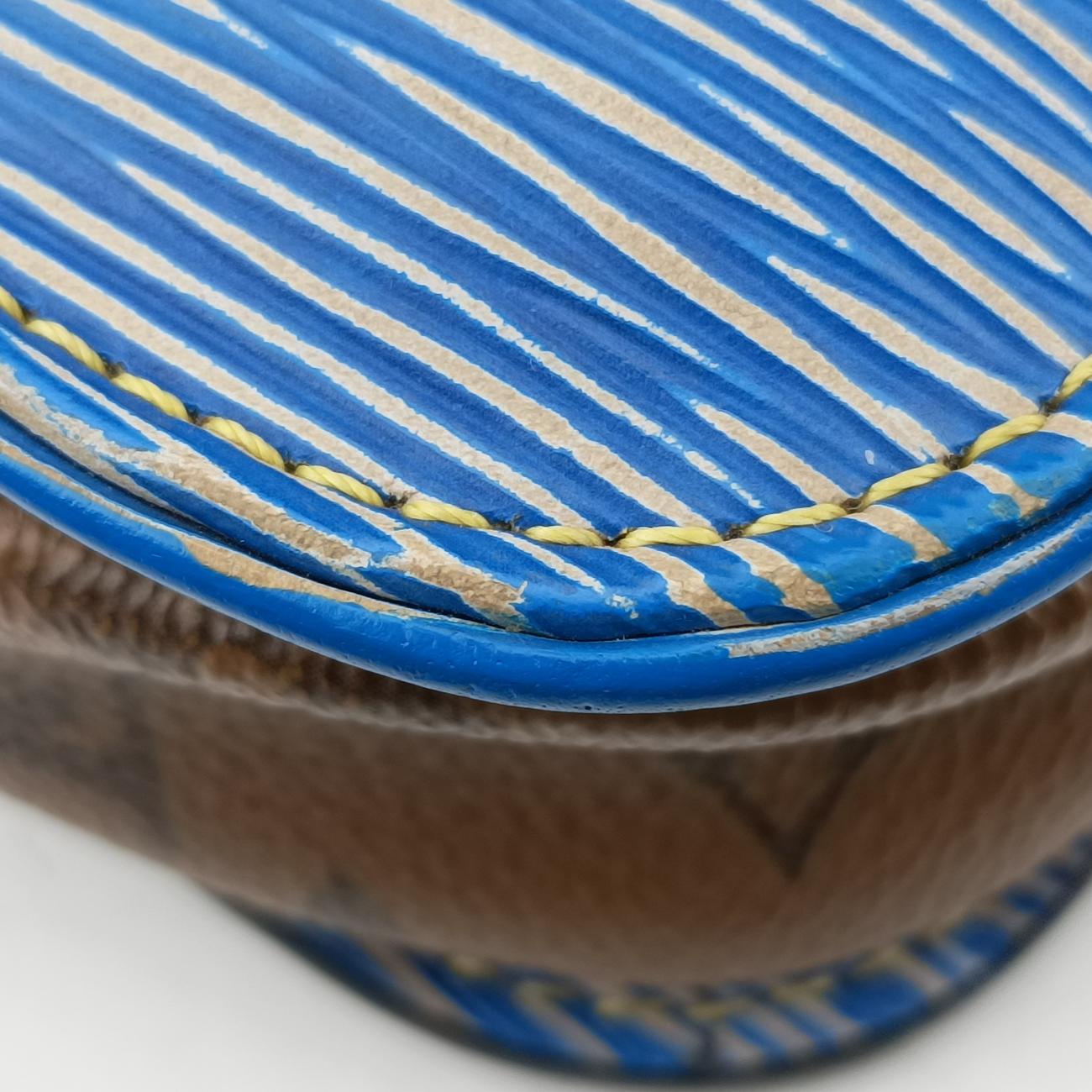 Pre-owned Louis Vuitton Pochette Métis MM brown×Denim Blue Monogram Reverse×Epi M52904 shoulderbag | stylenewstar