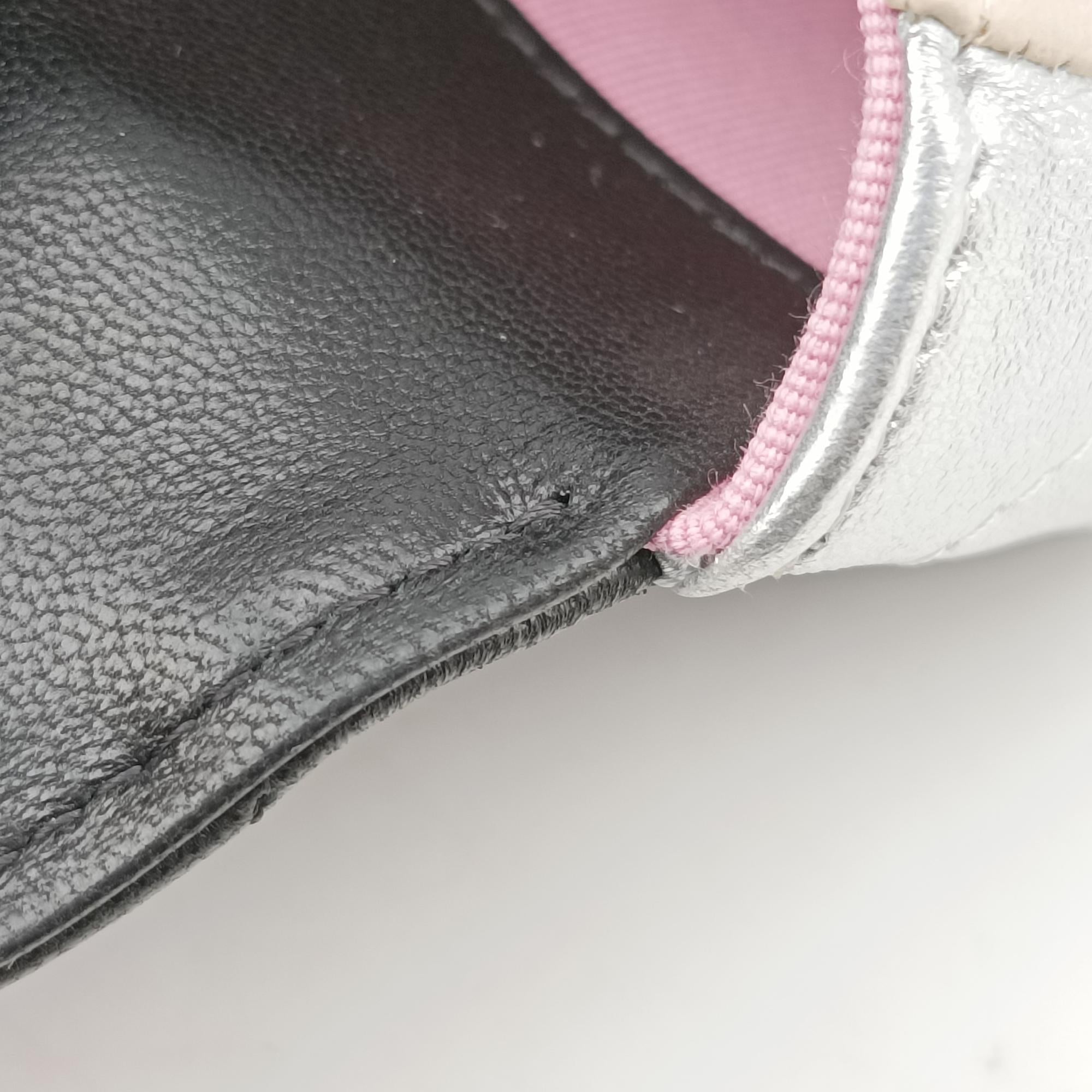 Pre-owned Chanel Bicolor matelasse Multicolour lambskin AP3249 bum bag/waist bag | stylenewstar