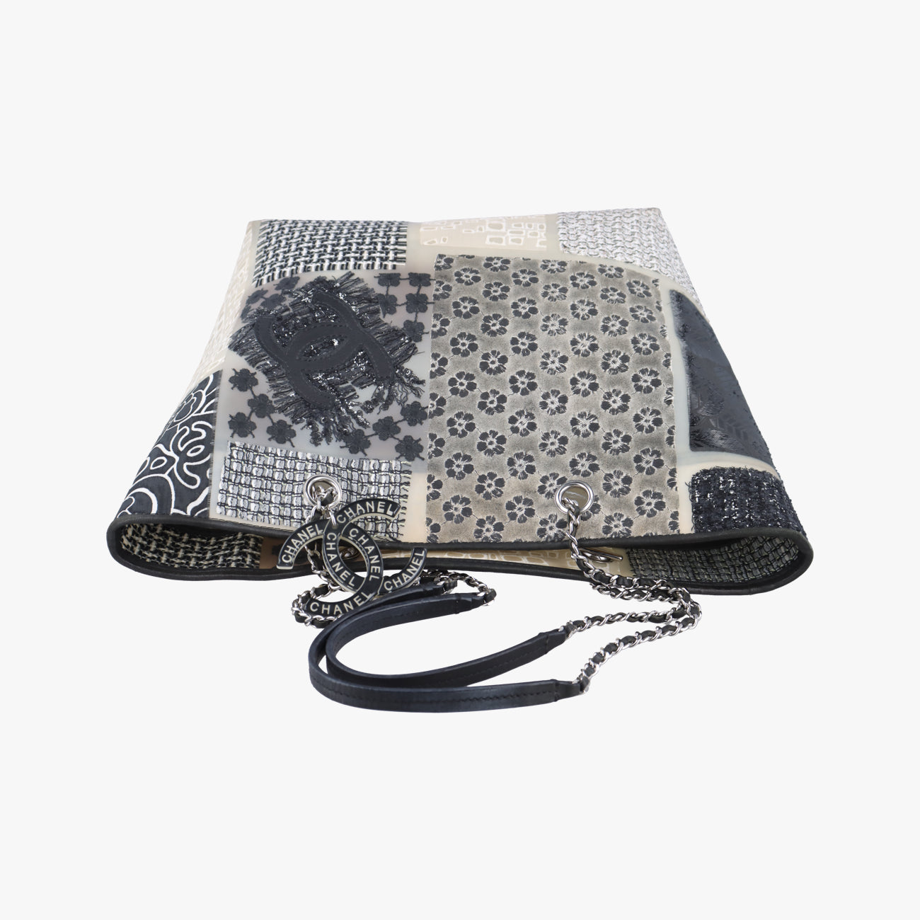 Pre-owned Chanel Patchwork Rubber Tote Multicolour Fabric × vinyl A50880 shoulderbag | stylenewstar