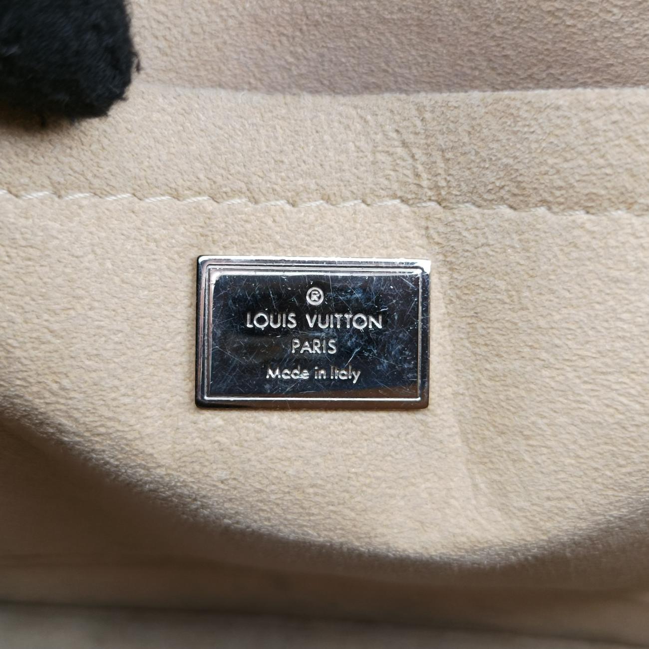 Pre-owned Louis Vuitton Spring Street PM Creme×Rose Vernis×Epi M90454 shoulderbag | stylenewstar