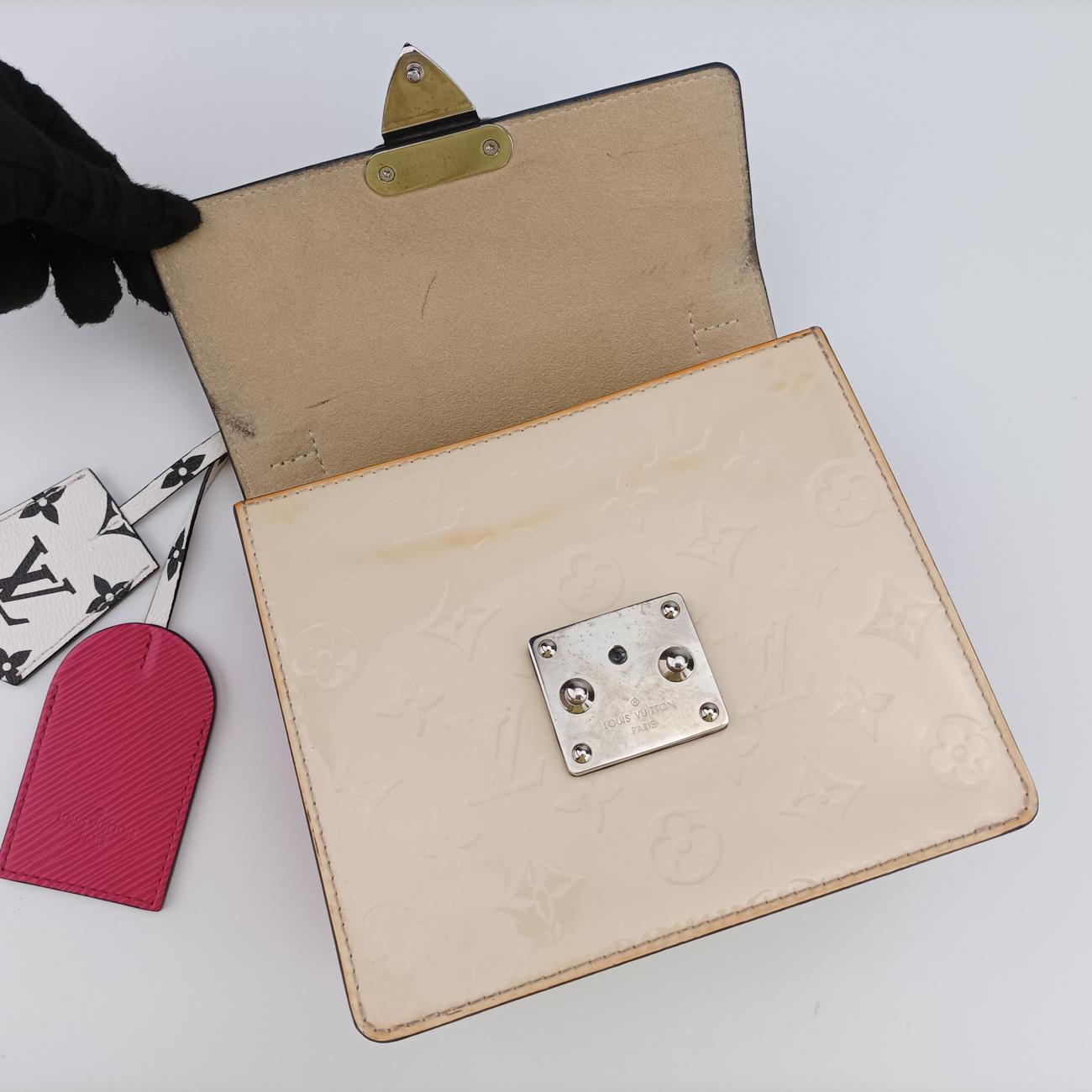 Pre-owned Louis Vuitton Spring Street PM Creme×Rose Vernis×Epi M90454 shoulderbag | stylenewstar