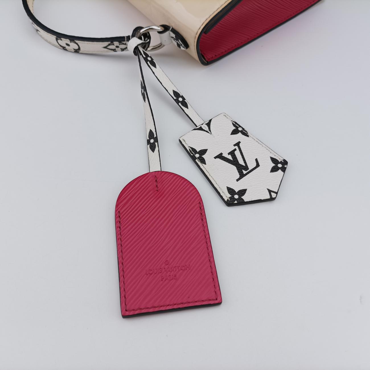 Pre-owned Louis Vuitton Spring Street PM Creme×Rose Vernis×Epi M90454 shoulderbag | stylenewstar