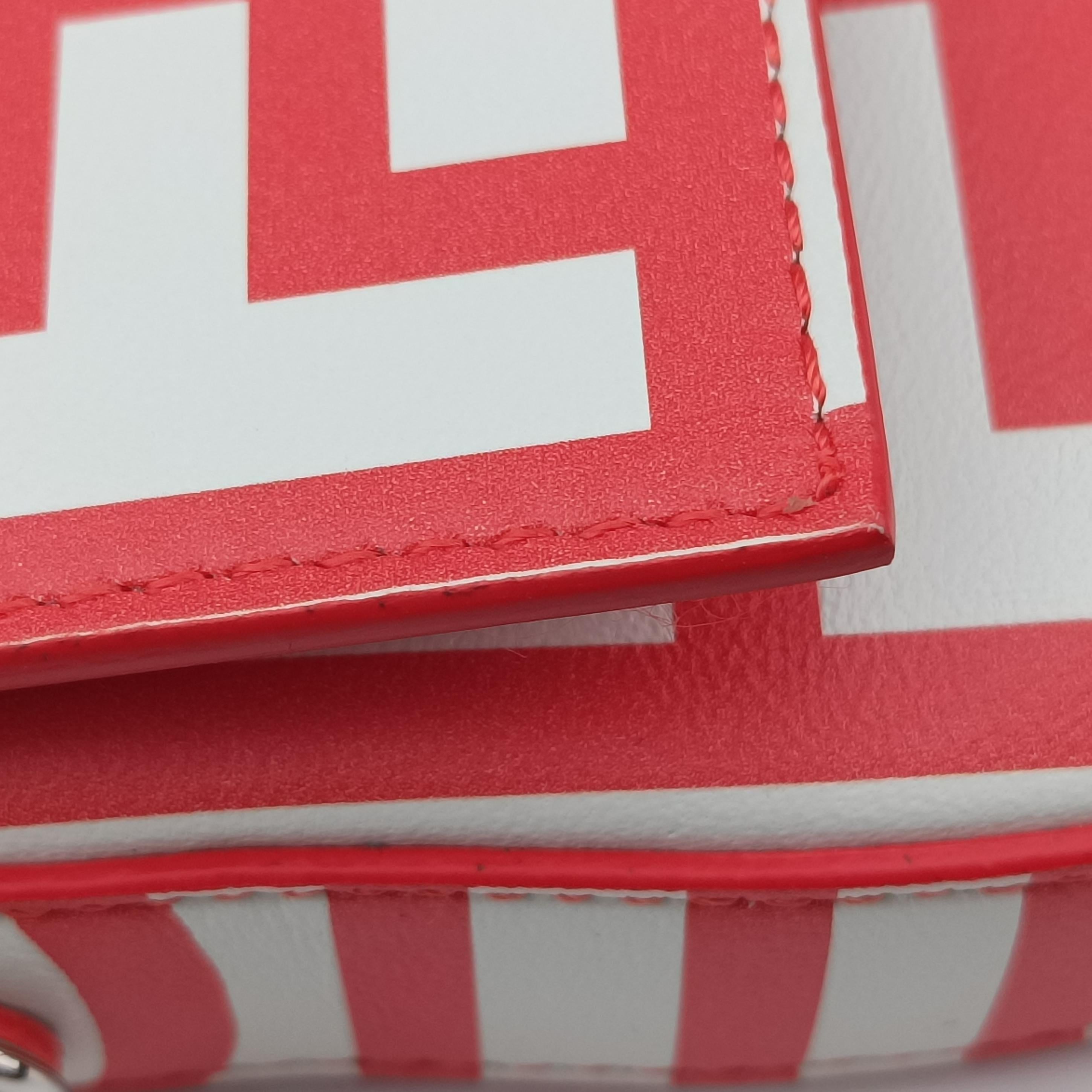 Pre-owned Fendi BAGUETTE Red×white Leather 7AS142 shoulderbag | stylenewstar