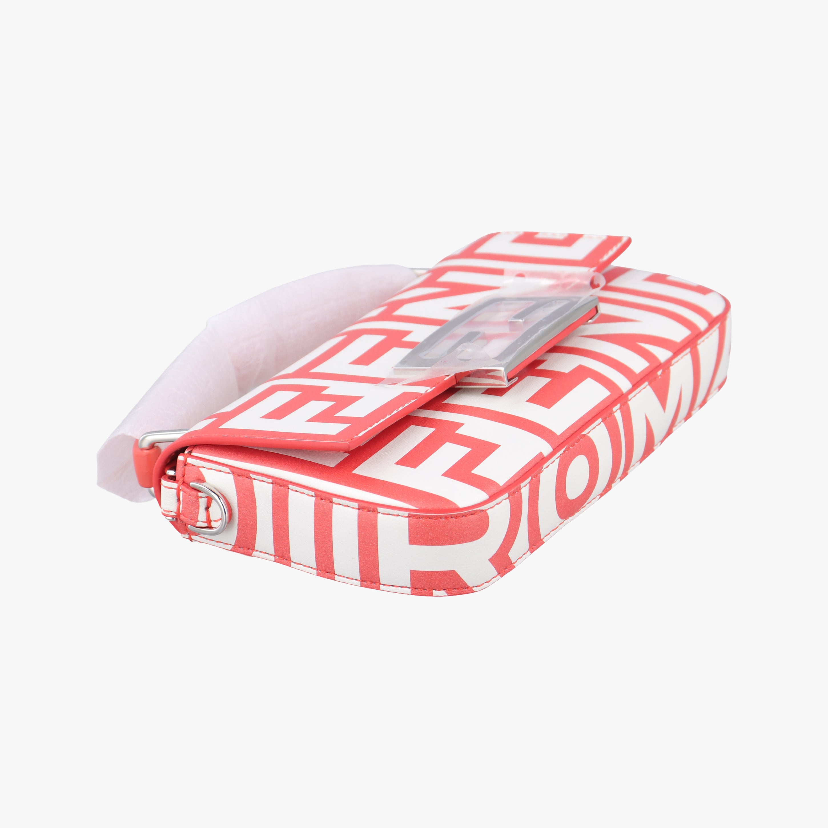 Pre-owned Fendi BAGUETTE Red×white Leather 7AS142 shoulderbag | stylenewstar