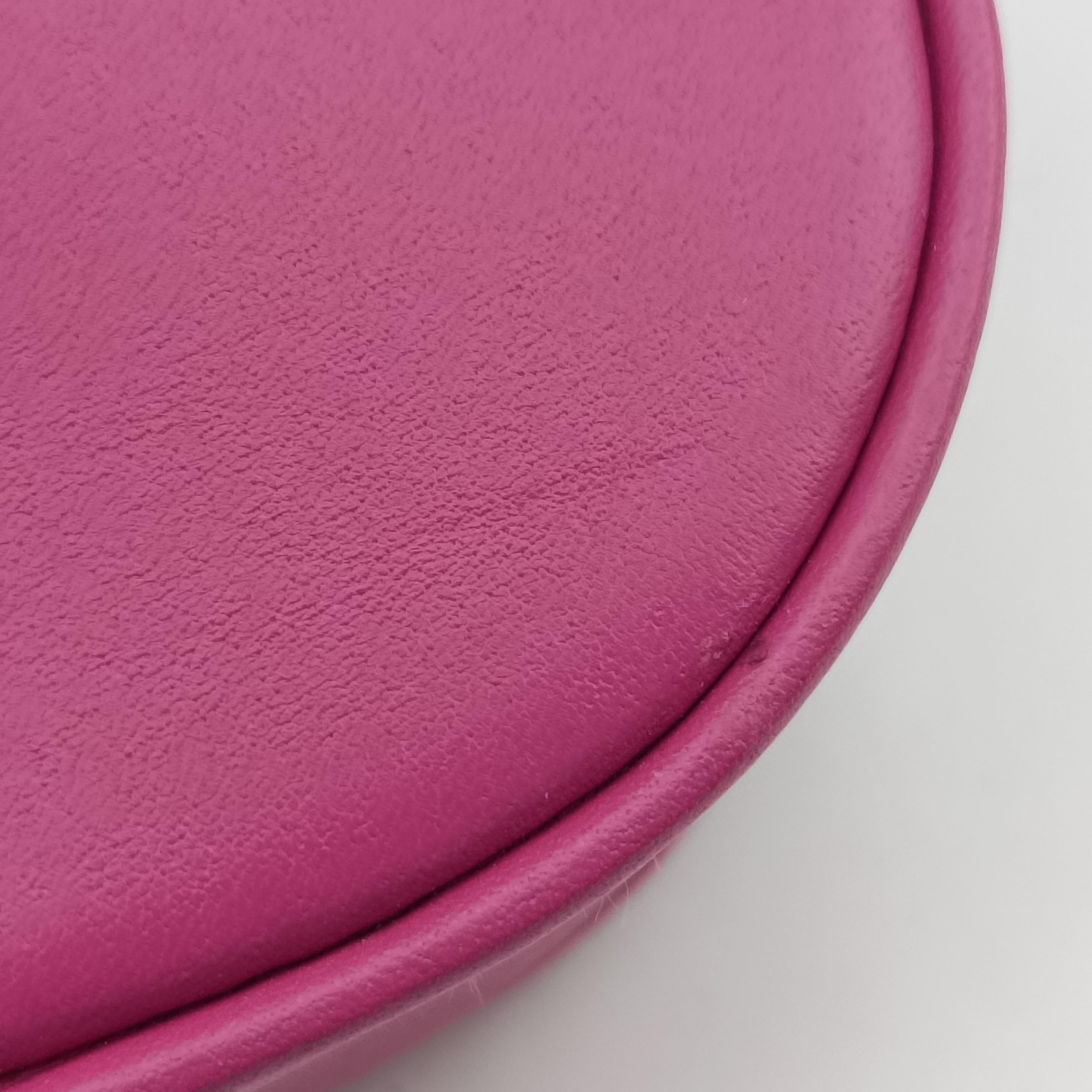 Pre-owned Fendi C'mon Small Pink Leather 7AS219 shoulderbag | stylenewstar