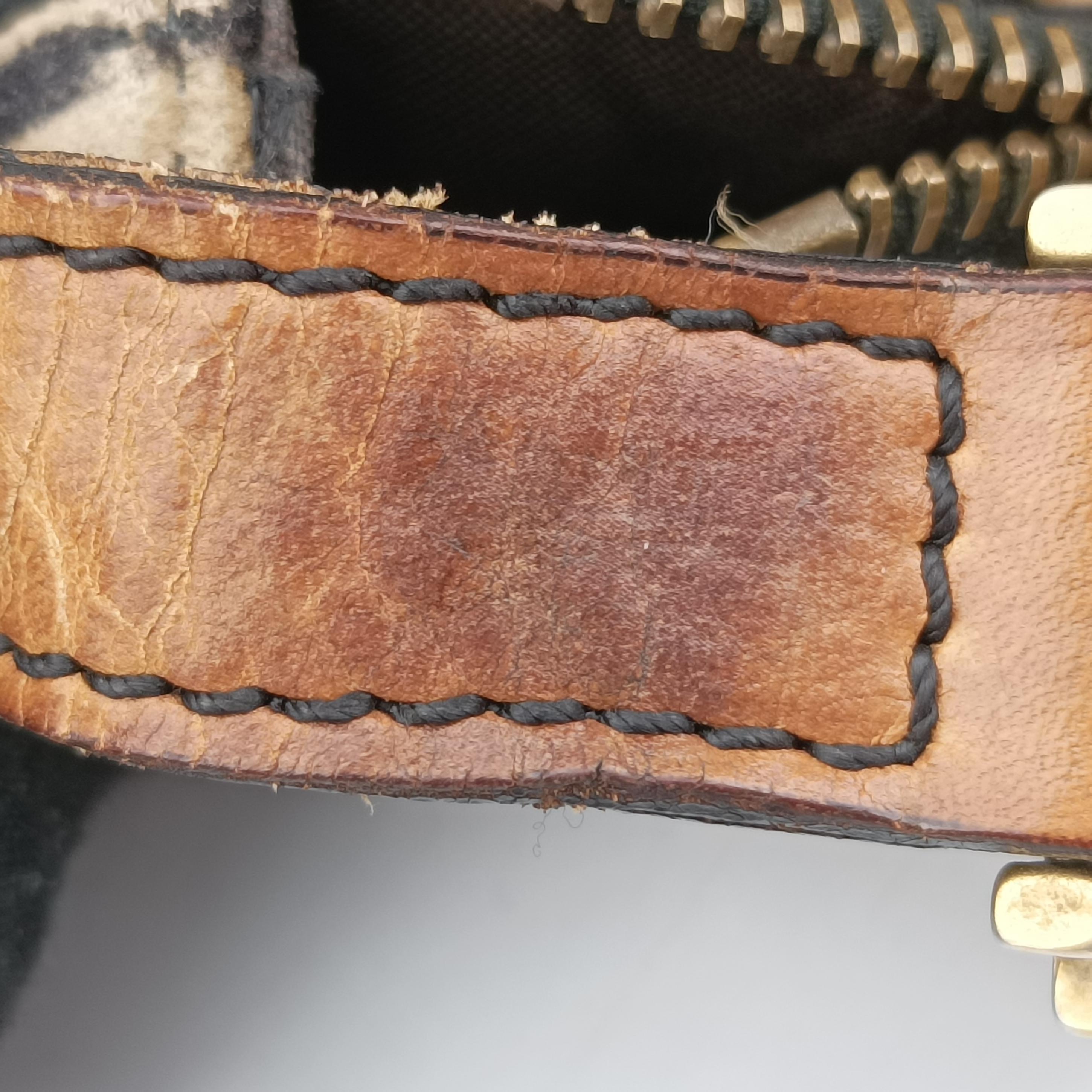 Secondhand Fendi Mamma Baguette Brown x Beige velour 8BR444 shoulderbag | stylenewstar