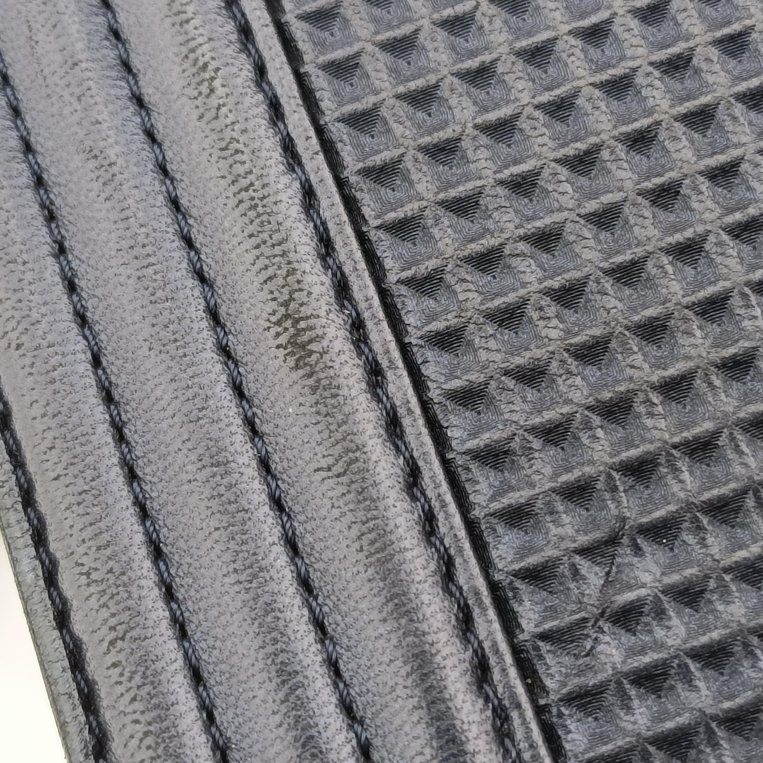 Pre-owned Chanel BOY CHANEL Navy Leather A92096 shoulderbag | stylenewstar