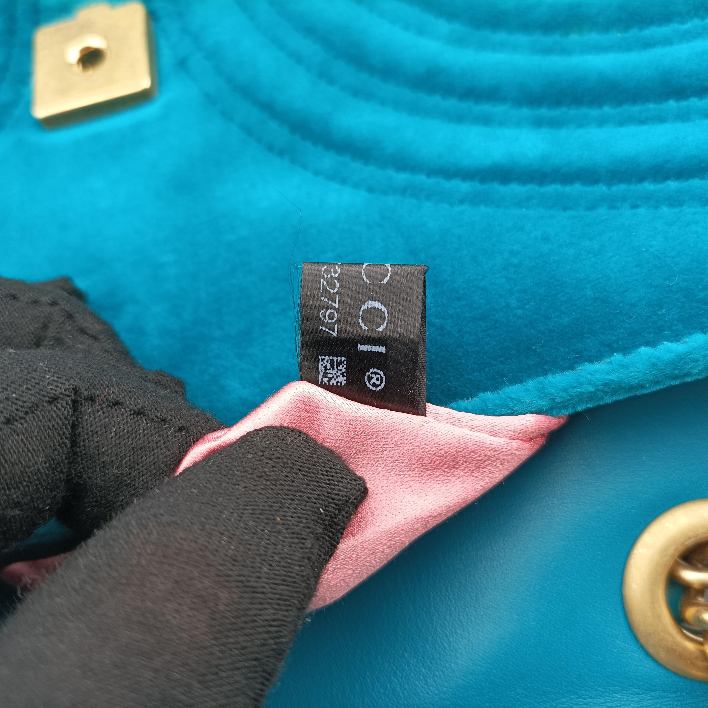 Secondhand Gucci GG Marmont Green velour 443497 shoulderbag | stylenewstar