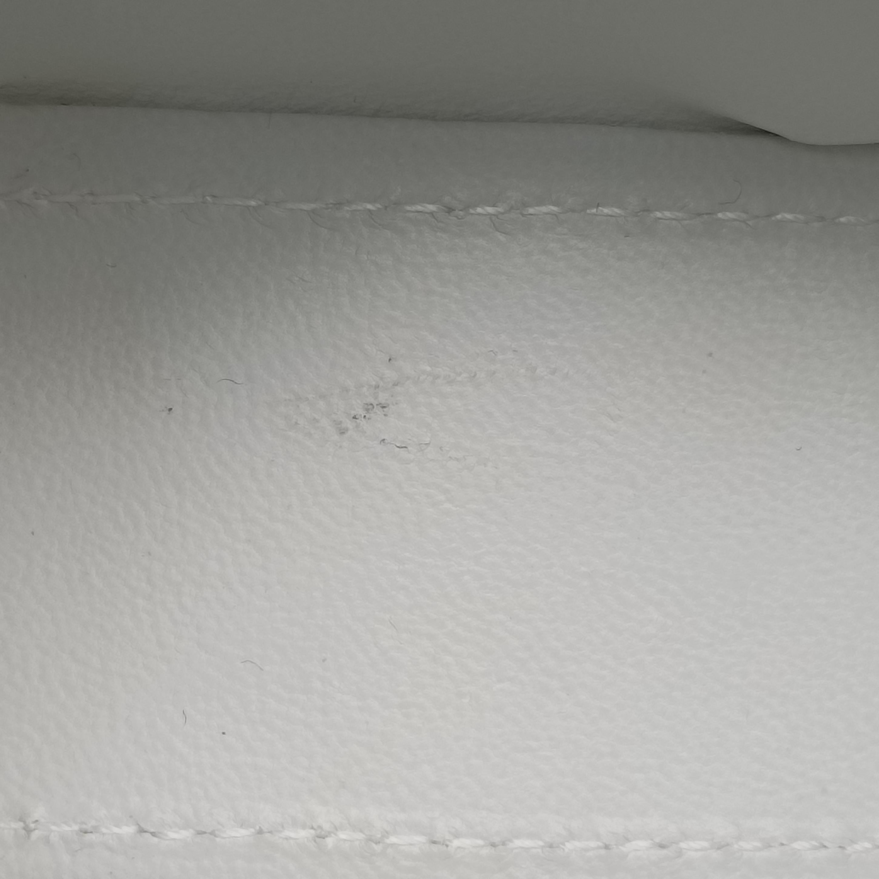 Pre-owned Balenciaga Hourglass mini White leather  shoulderbag | stylenewstar