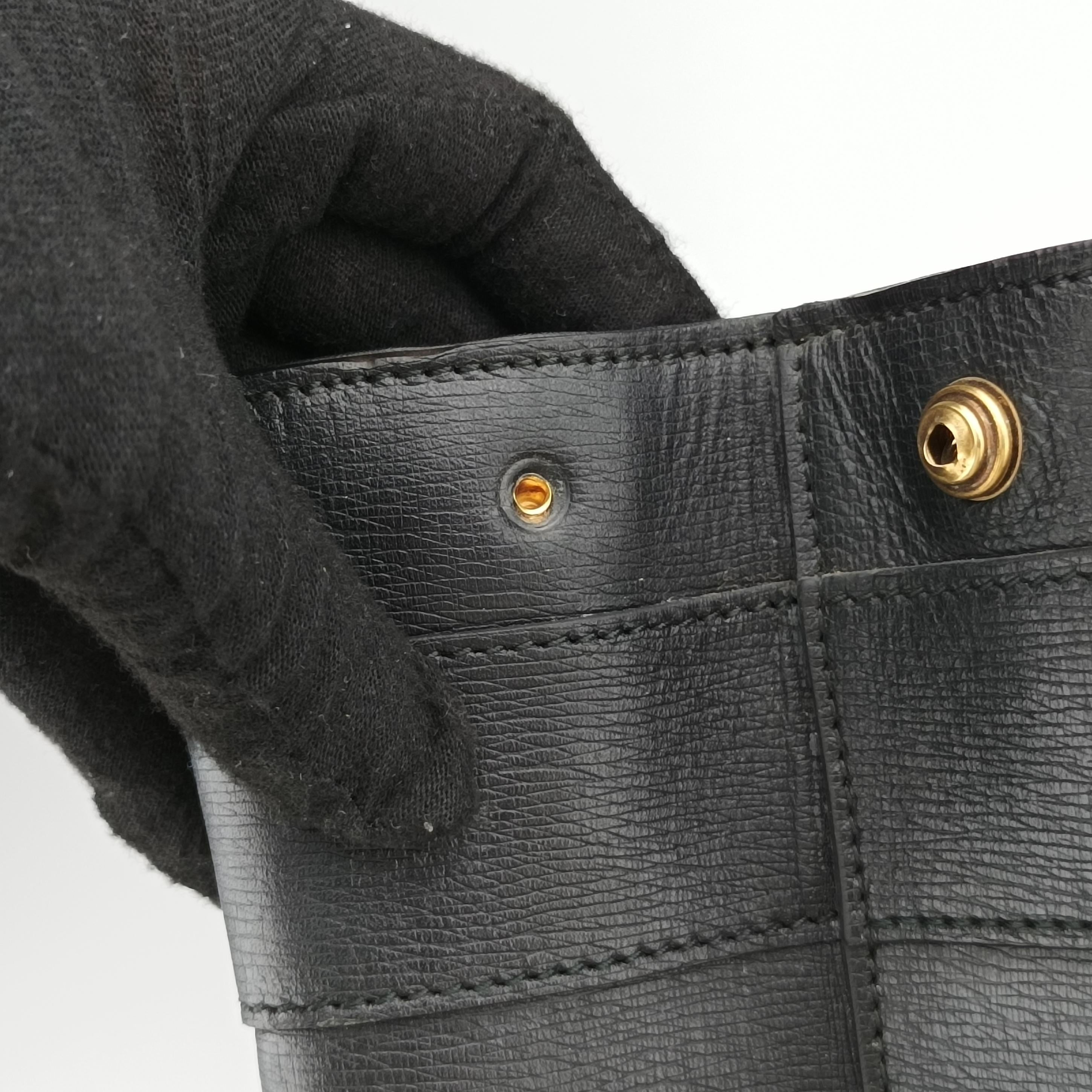 Vintage Gucci Bright Bit Black Leather 320903 shoulderbag | stylenewstar