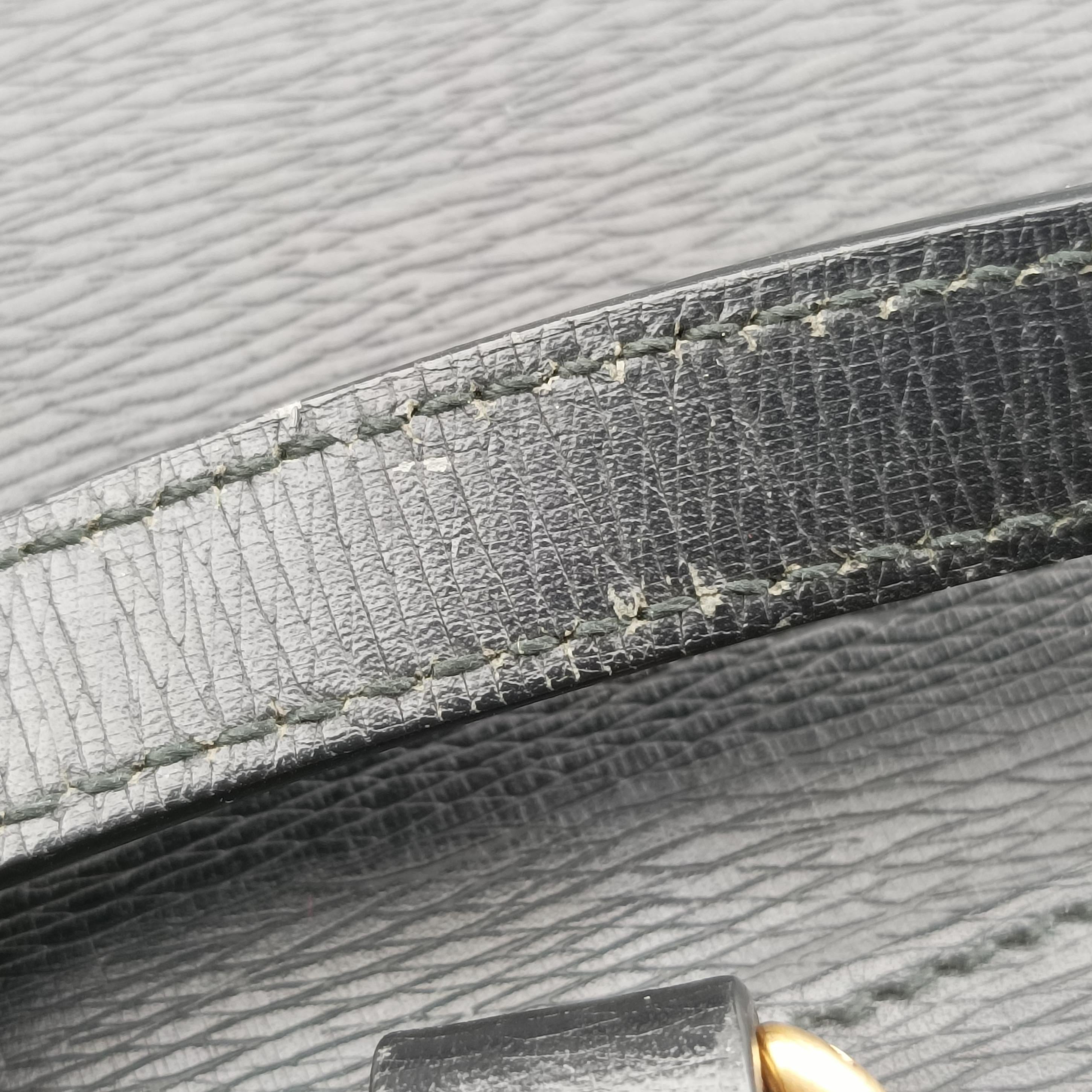 Vintage Gucci Bright Bit Black Leather 320903 shoulderbag | stylenewstar