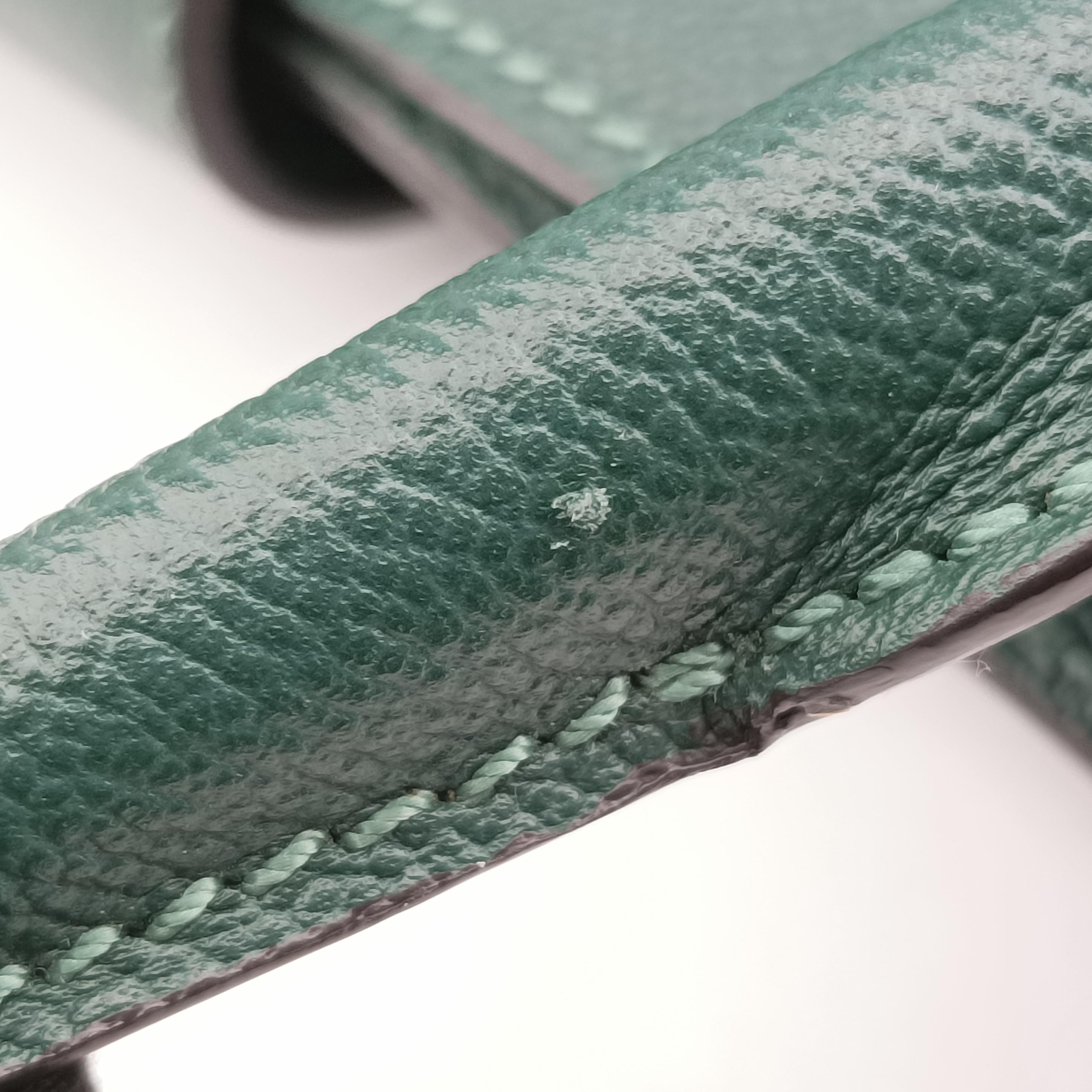 Pre-owned Burberry Buckle Green Leather  shoulderbag | stylenewstar