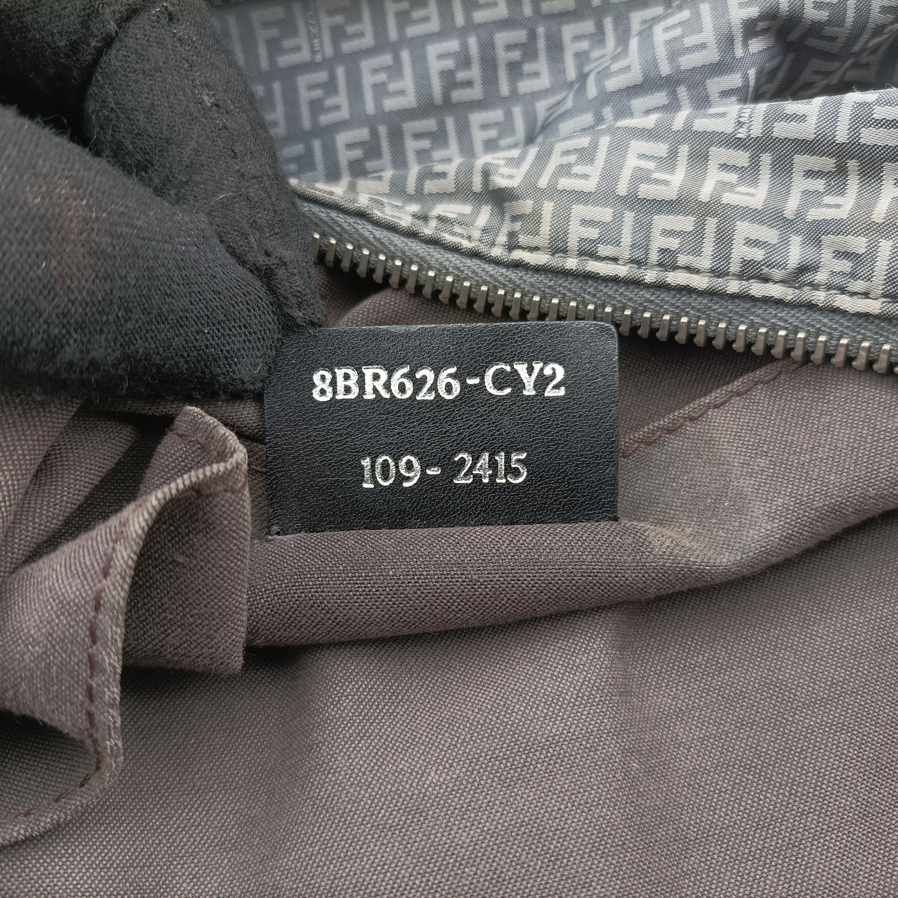 Vintage Fendi Baguette Zucchino Gray×Multicolour canvas 8BH626 shoulderbag | stylenewstar