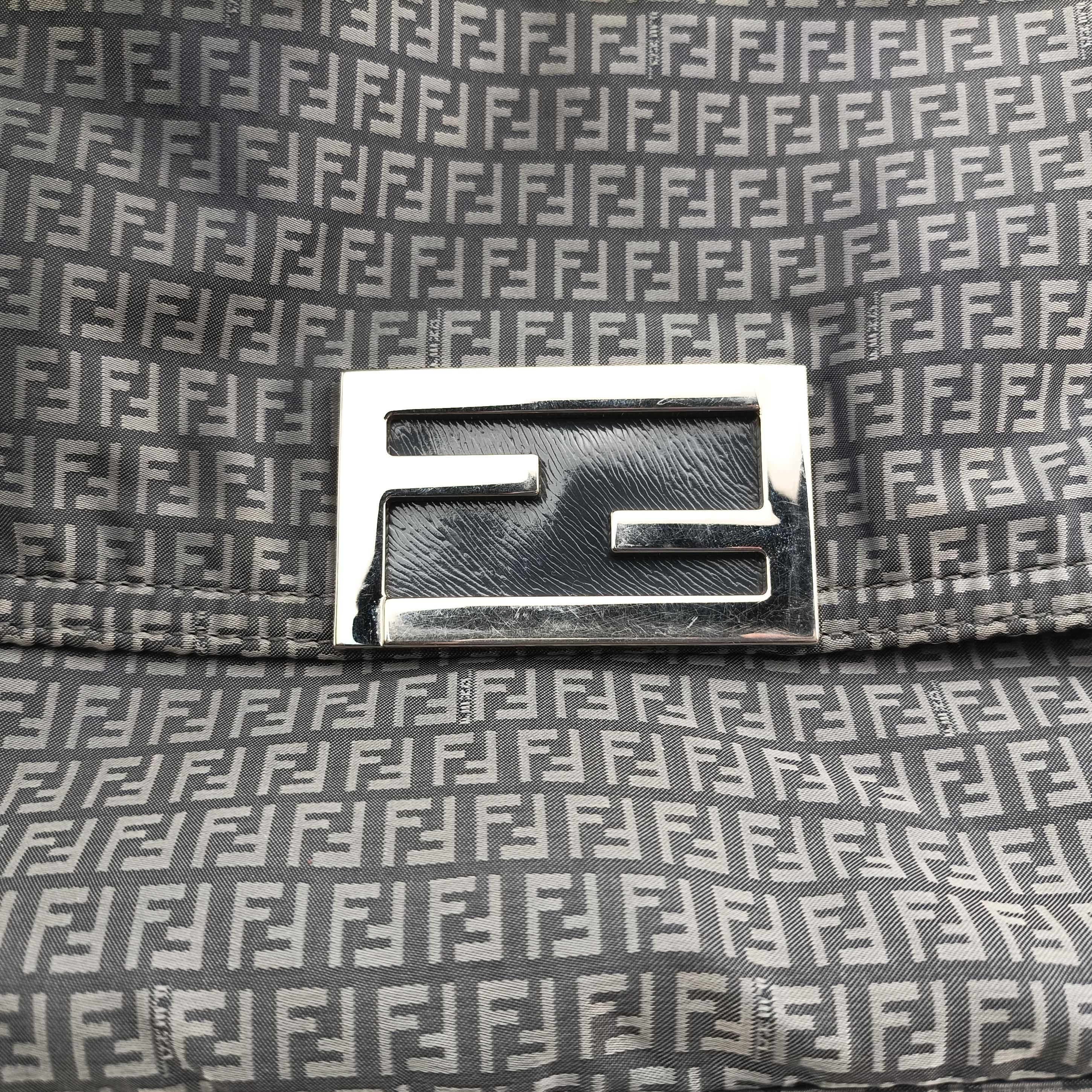 Vintage Fendi Baguette Zucchino Gray×Multicolour canvas 8BH626 shoulderbag | stylenewstar