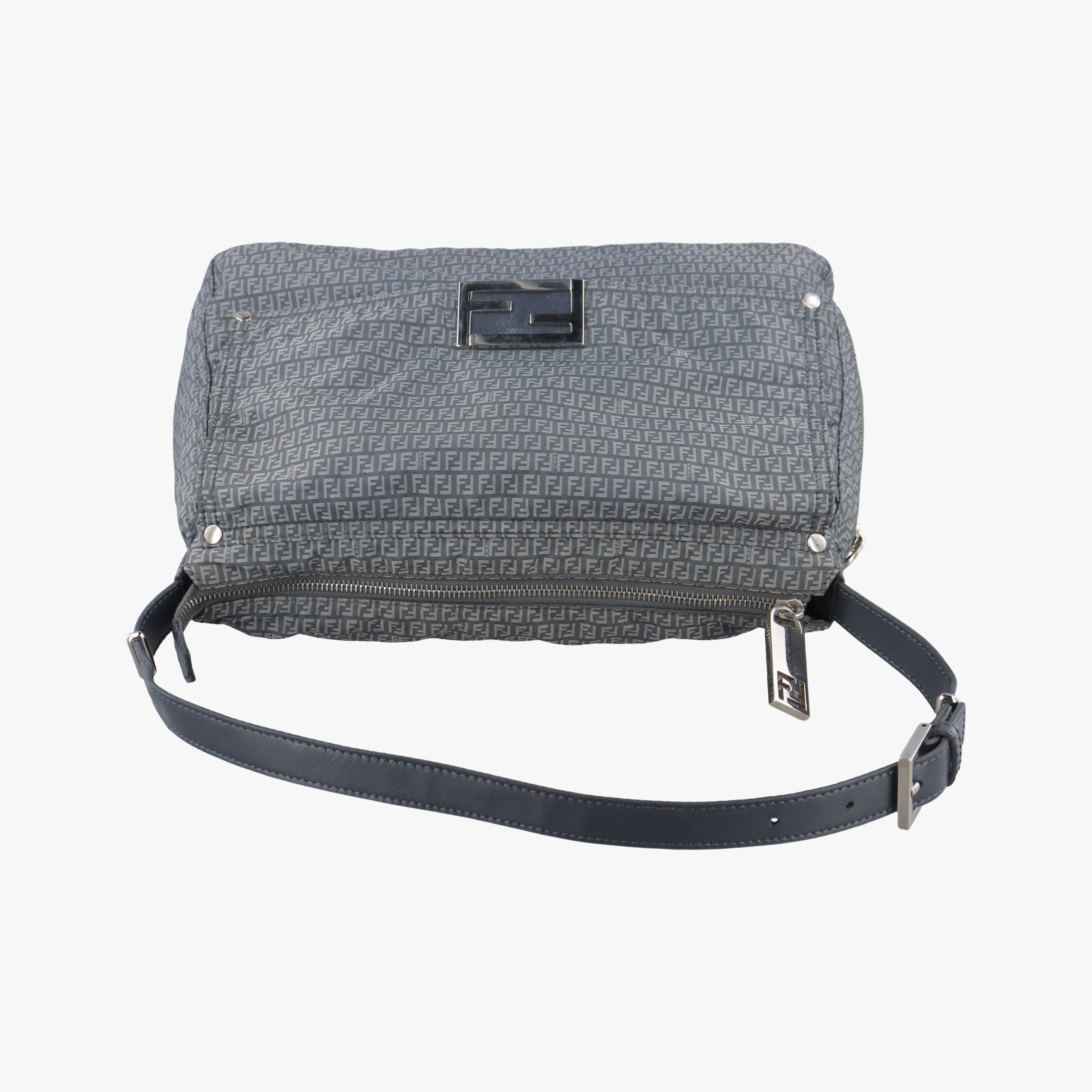 Vintage Fendi Baguette Zucchino Gray×Multicolour canvas 8BH626 shoulderbag | stylenewstar