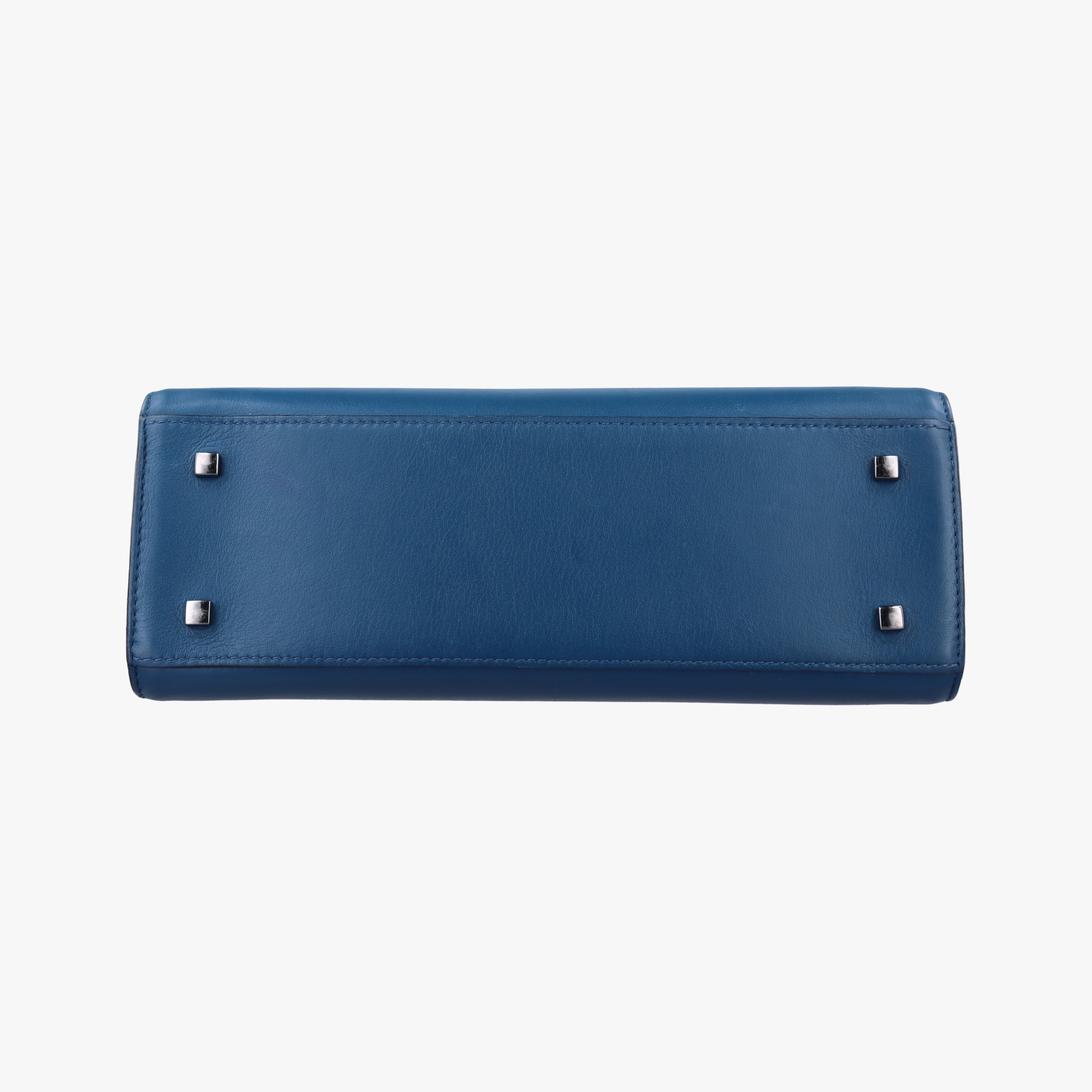 Secondhand Delvaux Tan pete Blue Leather  shoulderbag | stylenewstar