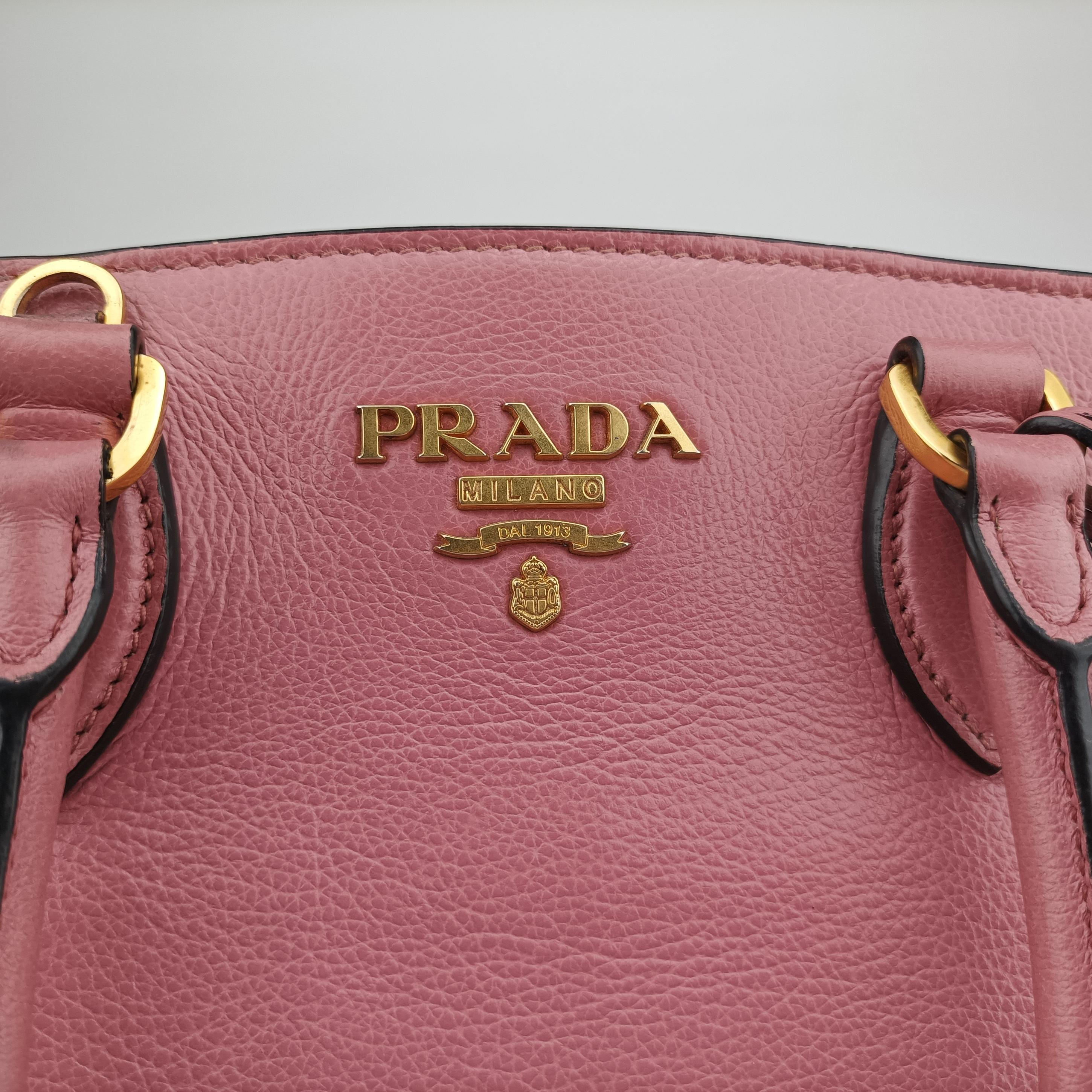 Secondhand Prada logo Pink leather 1BA164 shoulderbag | stylenewstar