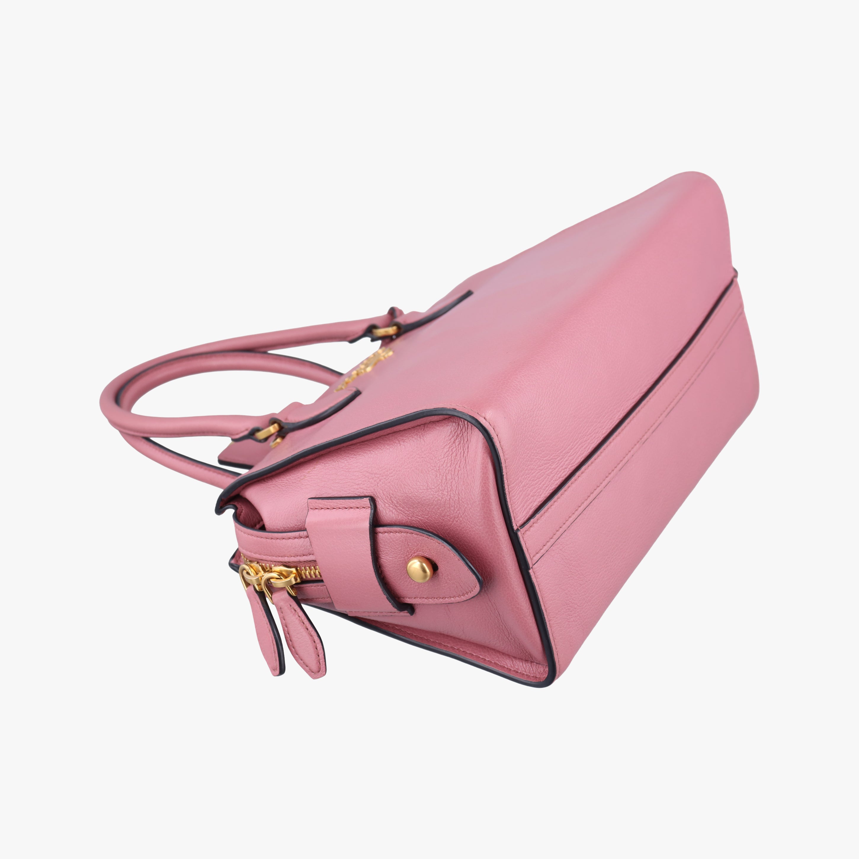 Secondhand Prada logo Pink leather 1BA164 shoulderbag | stylenewstar