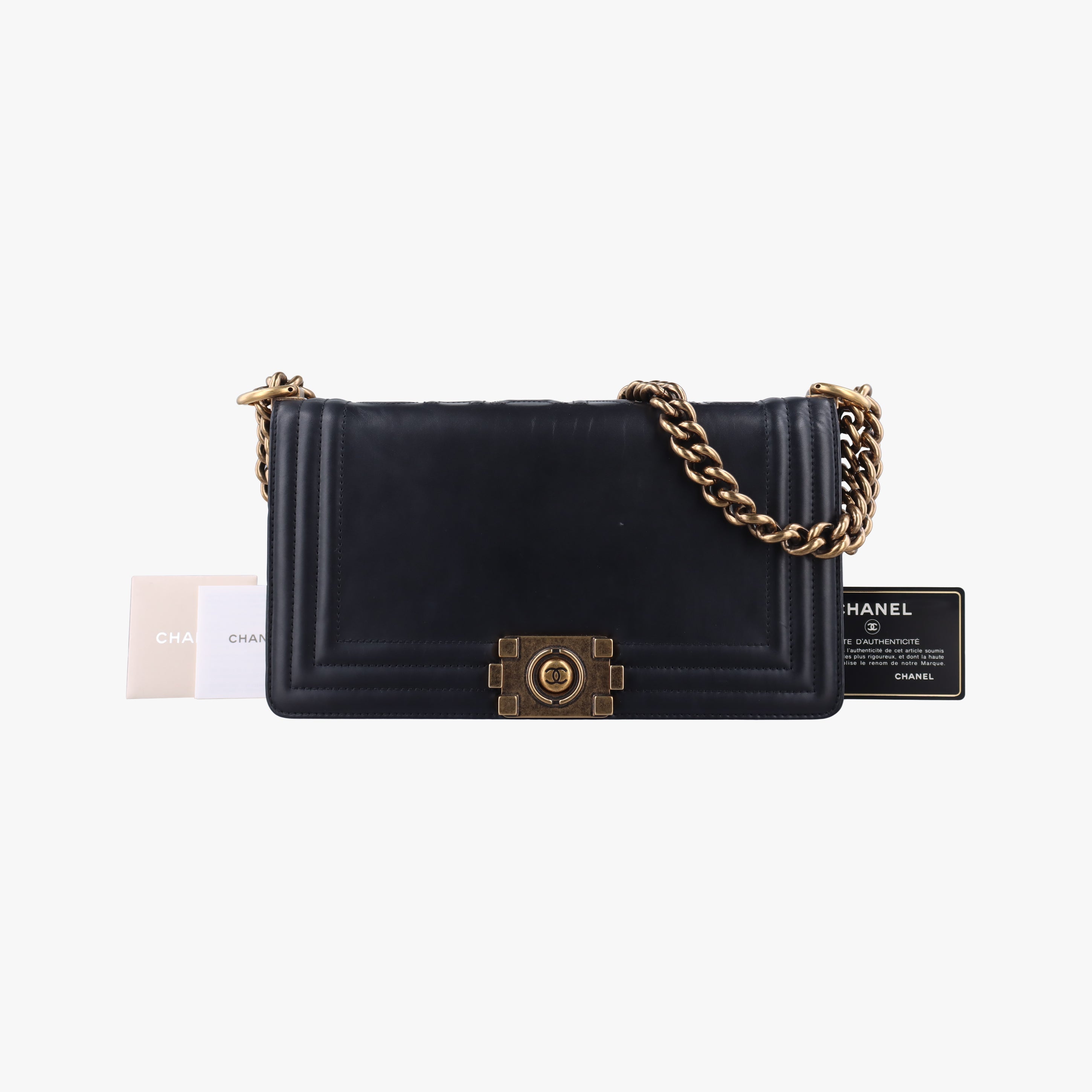 Pre-owned Chanel BOY CHANEL Black Leather A66713 shoulderbag | stylenewstar