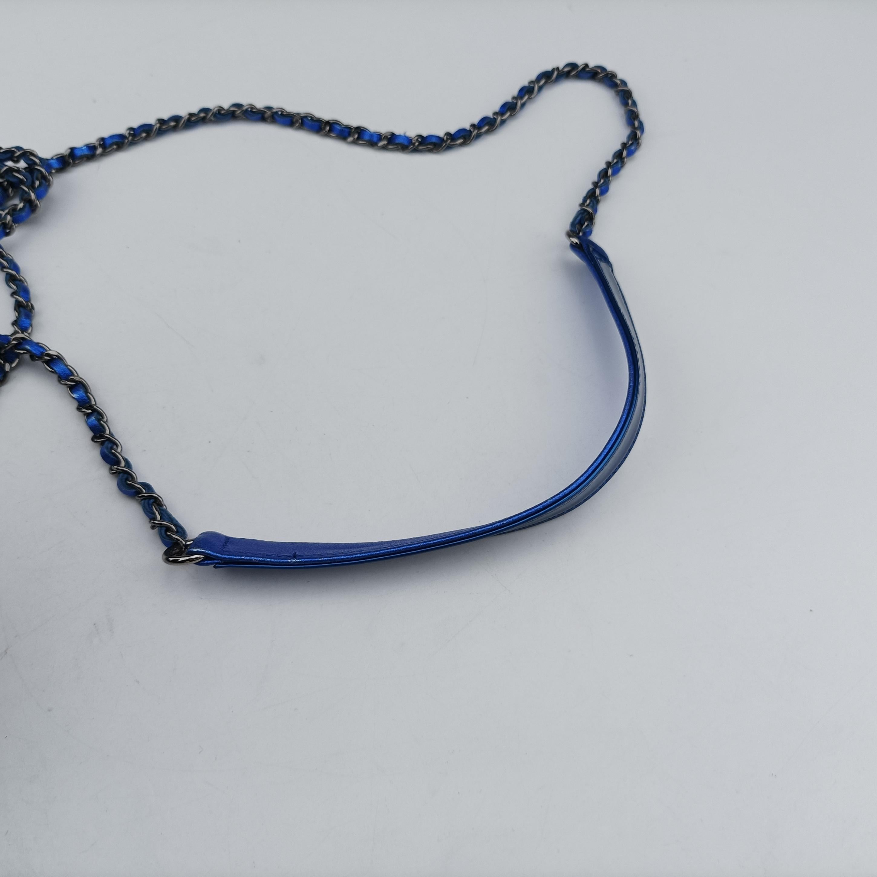 Pre-owned Chanel CC phone holder Blue Patent A92304 crossbodybag | stylenewstar