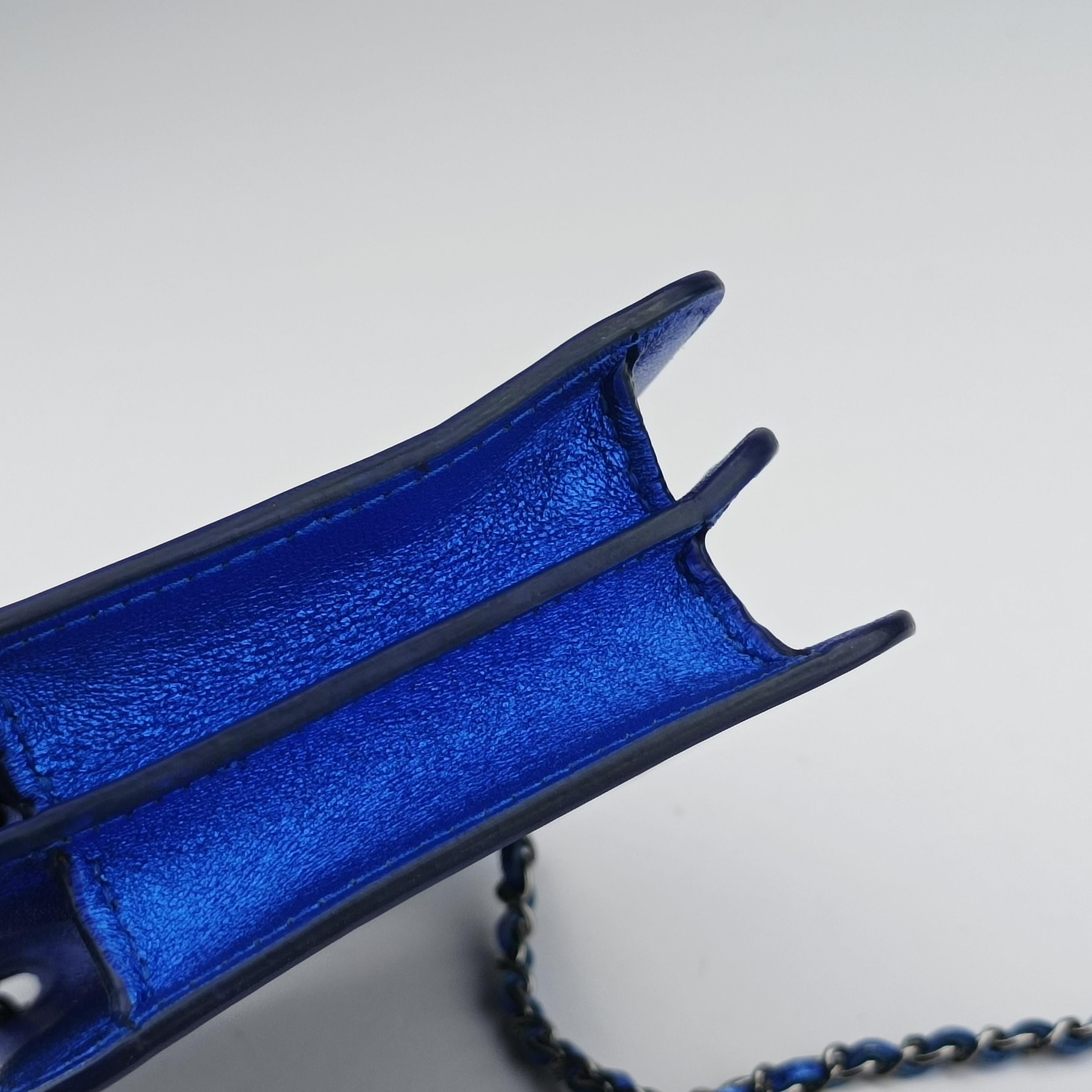 Pre-owned Chanel CC phone holder Blue Patent A92304 crossbodybag | stylenewstar