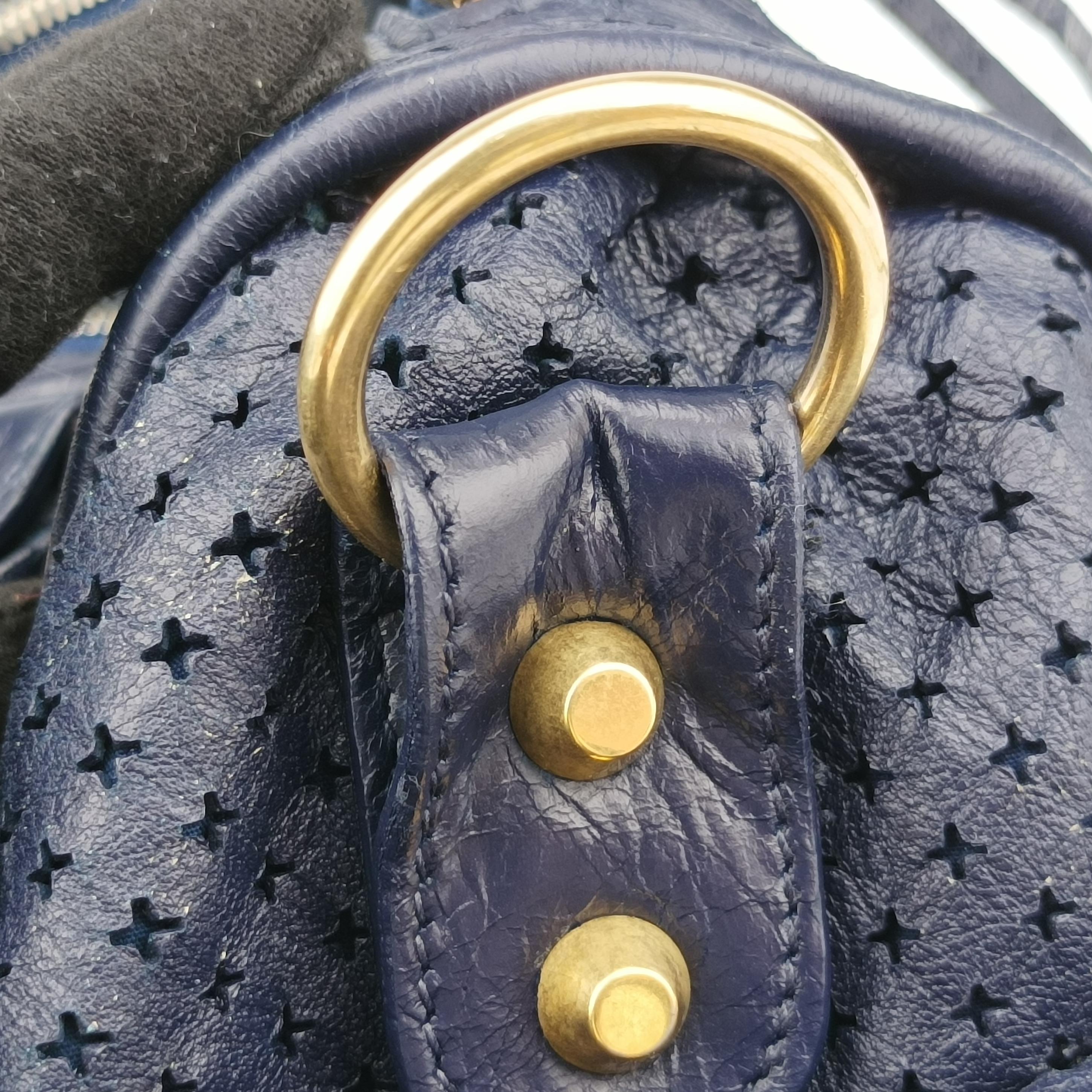 Pre-owned Balenciaga Maxi Twiggy Blue Leather  shoulderbag | stylenewstar
