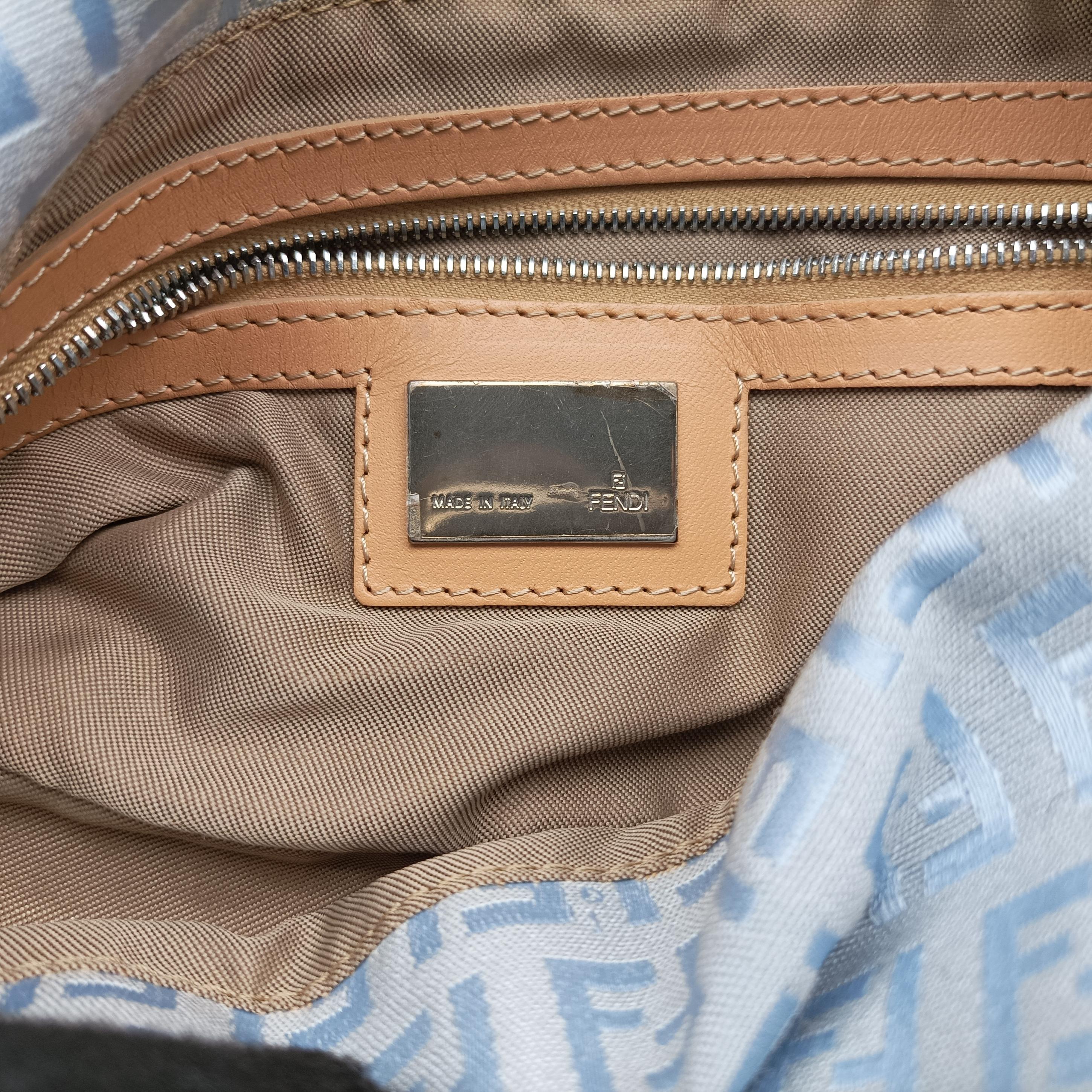 Secondhand Fendi Baguette Blue canvas  shoulderbag | stylenewstar