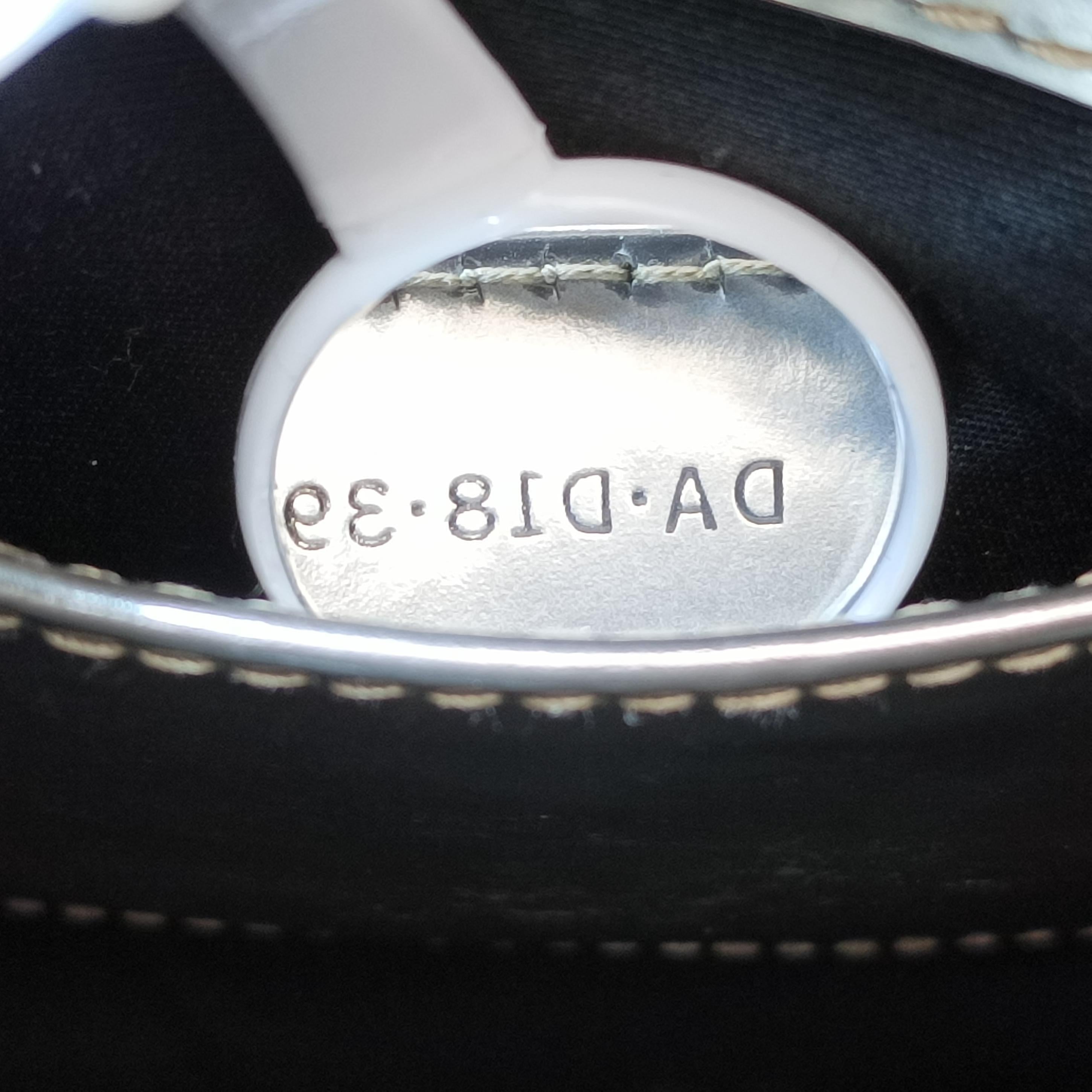 Pre-owned Bvlgari SERPENTI FOREVER Silver Enamel  shoulderbag | stylenewstar