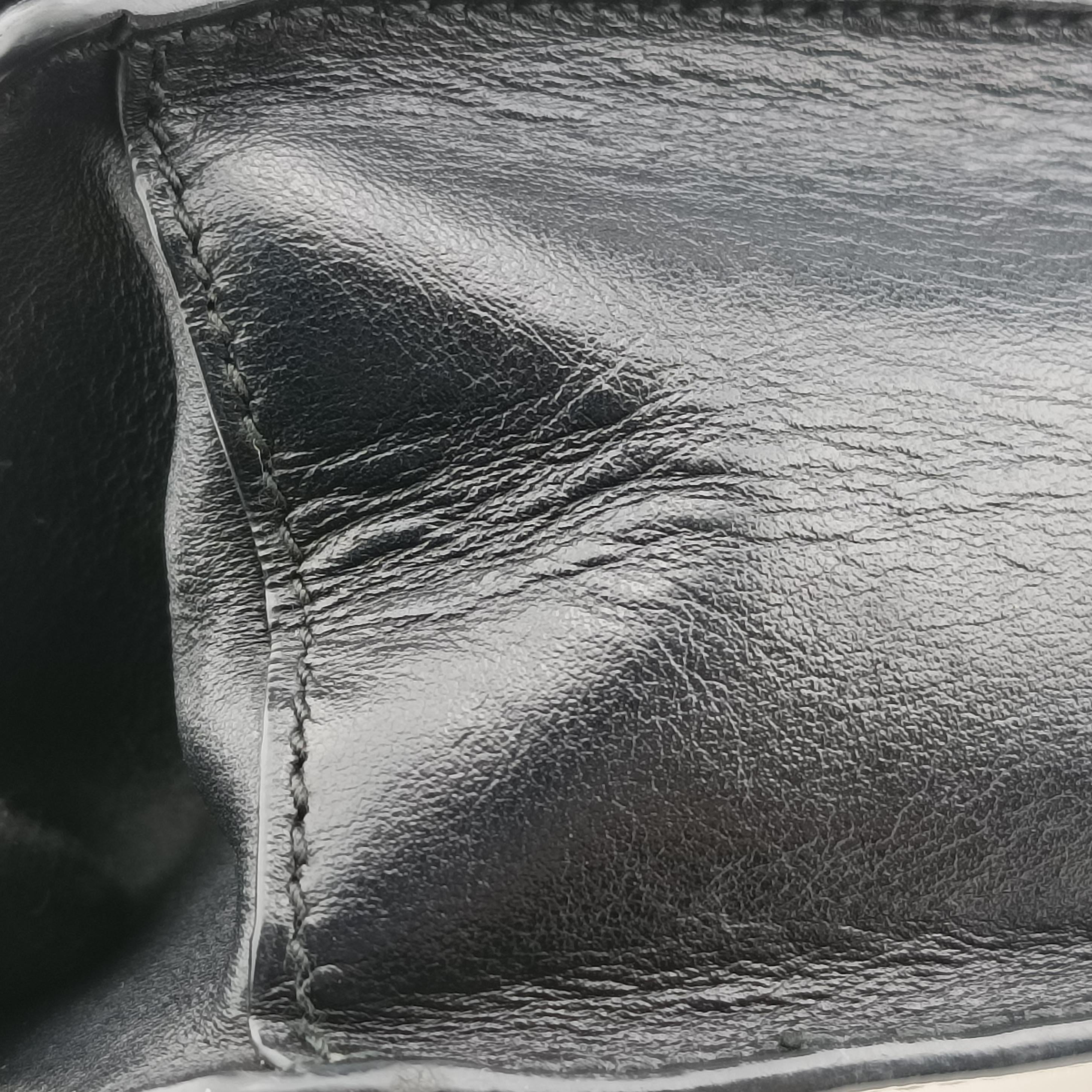 Pre-owned Prada Patched Frame logo White×multicolor Saffiano Leather  shoulderbag | stylenewstar
