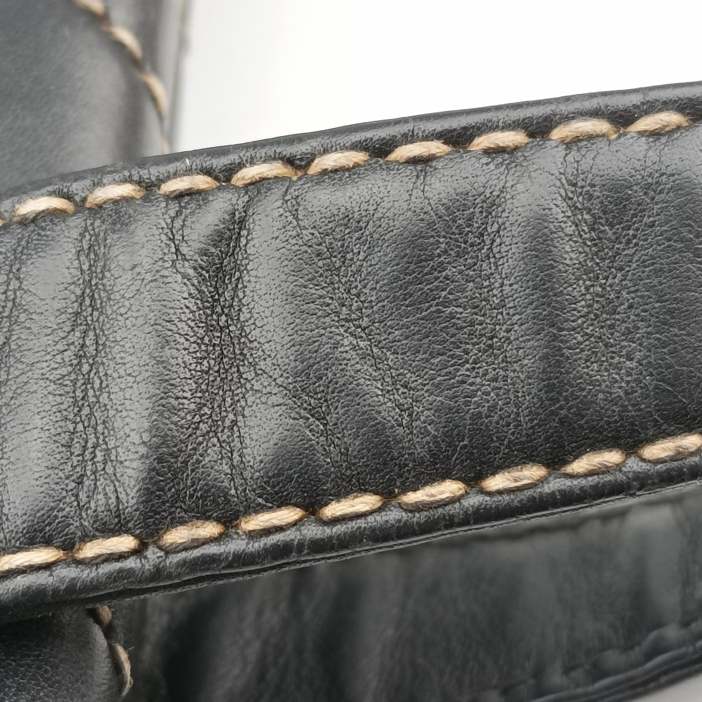 Pre-owned Chanel Wild Stitch Black Leather A16799 handbag | stylenewstar