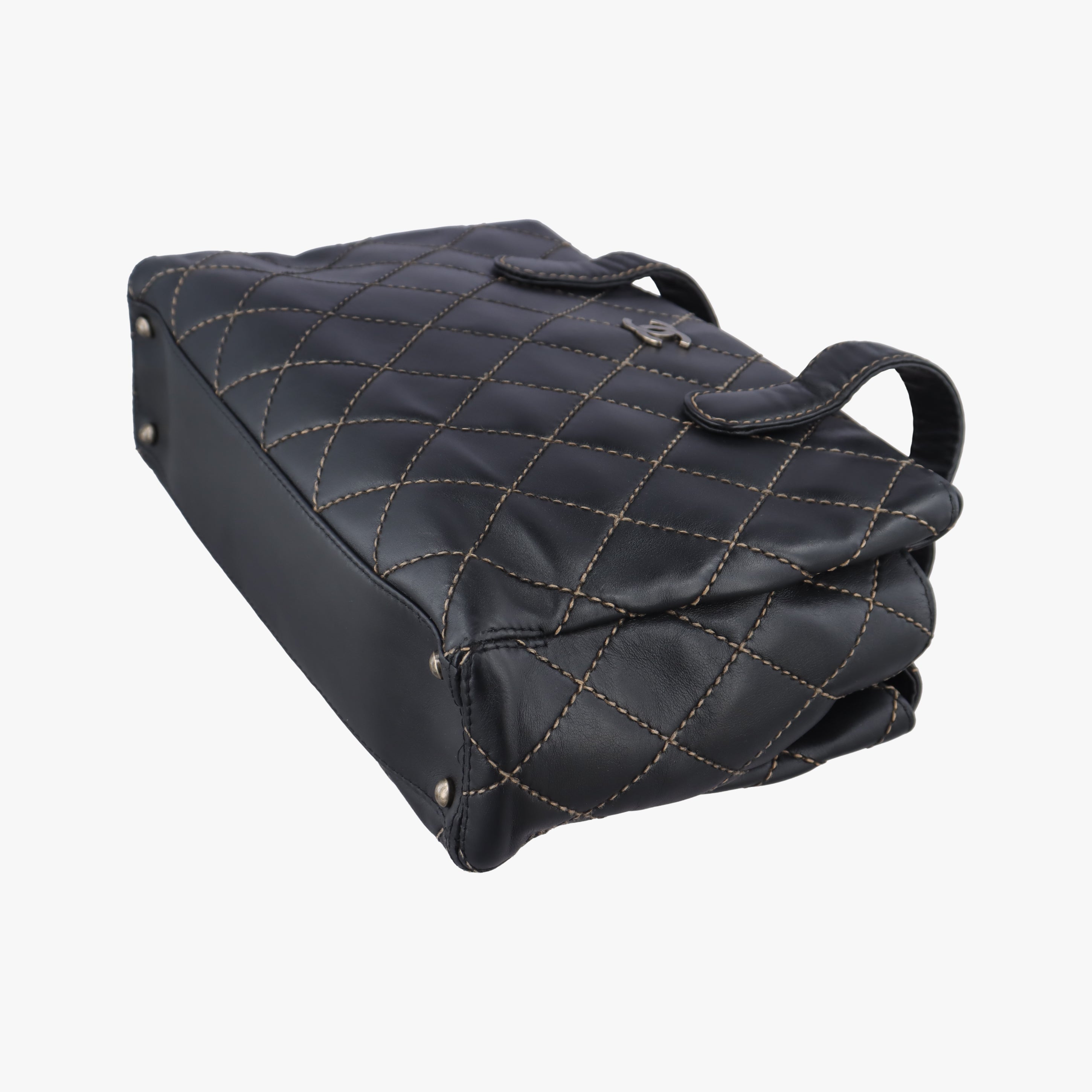 Pre-owned Chanel Wild Stitch Black Leather A16799 handbag | stylenewstar