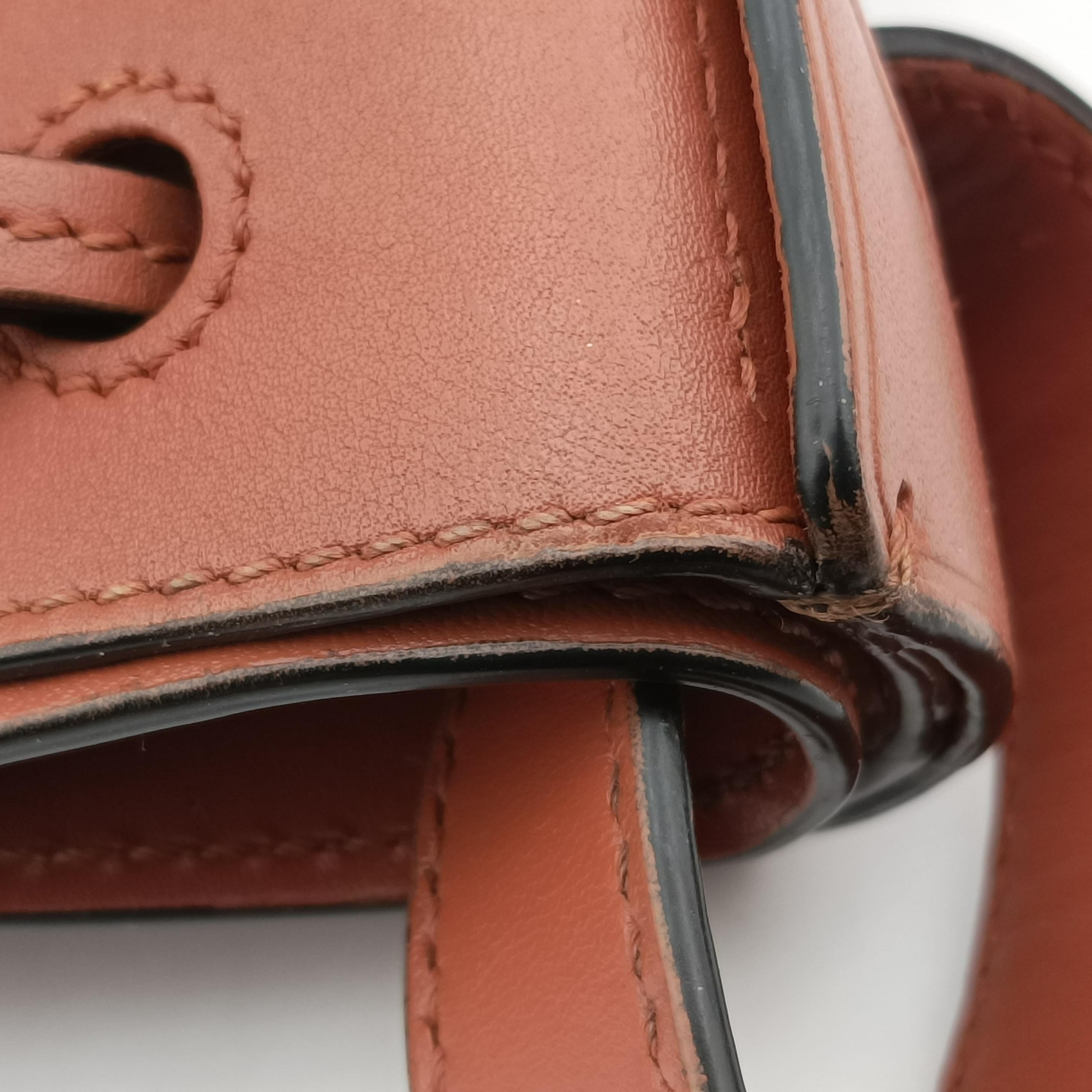 Pre-owned Loewe balloon Brown leather  shoulderbag | stylenewstar