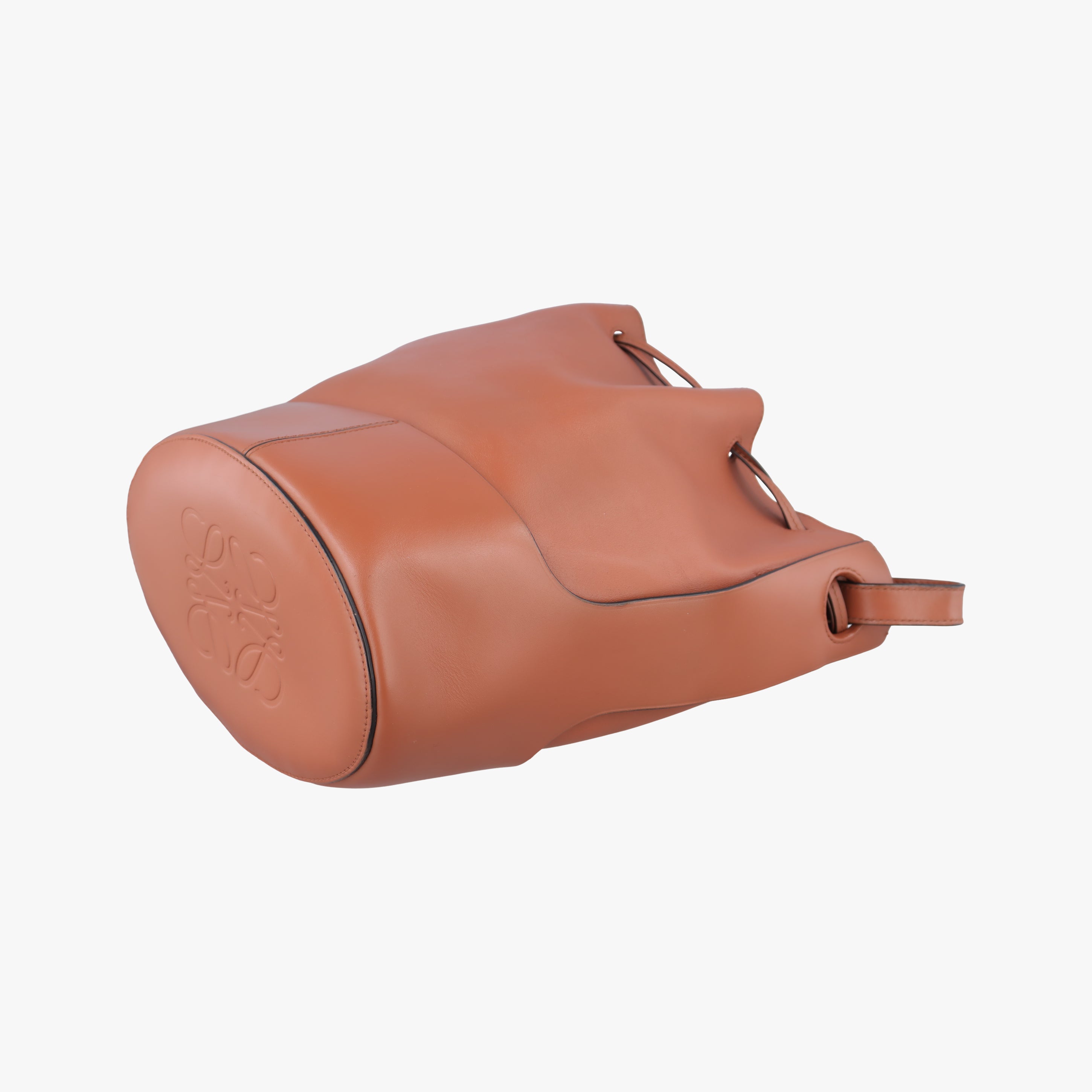 Pre-owned Loewe balloon Brown leather  shoulderbag | stylenewstar