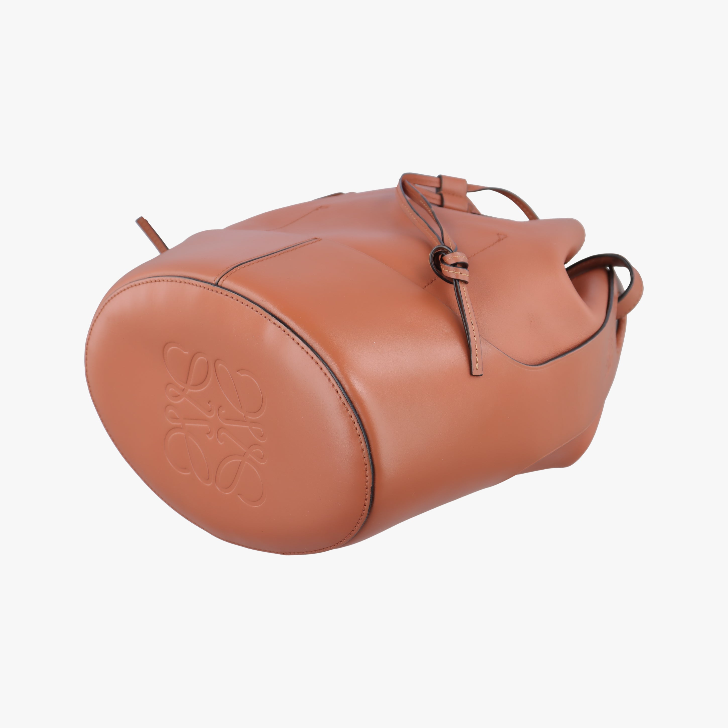 Pre-owned Loewe balloon Brown leather  shoulderbag | stylenewstar