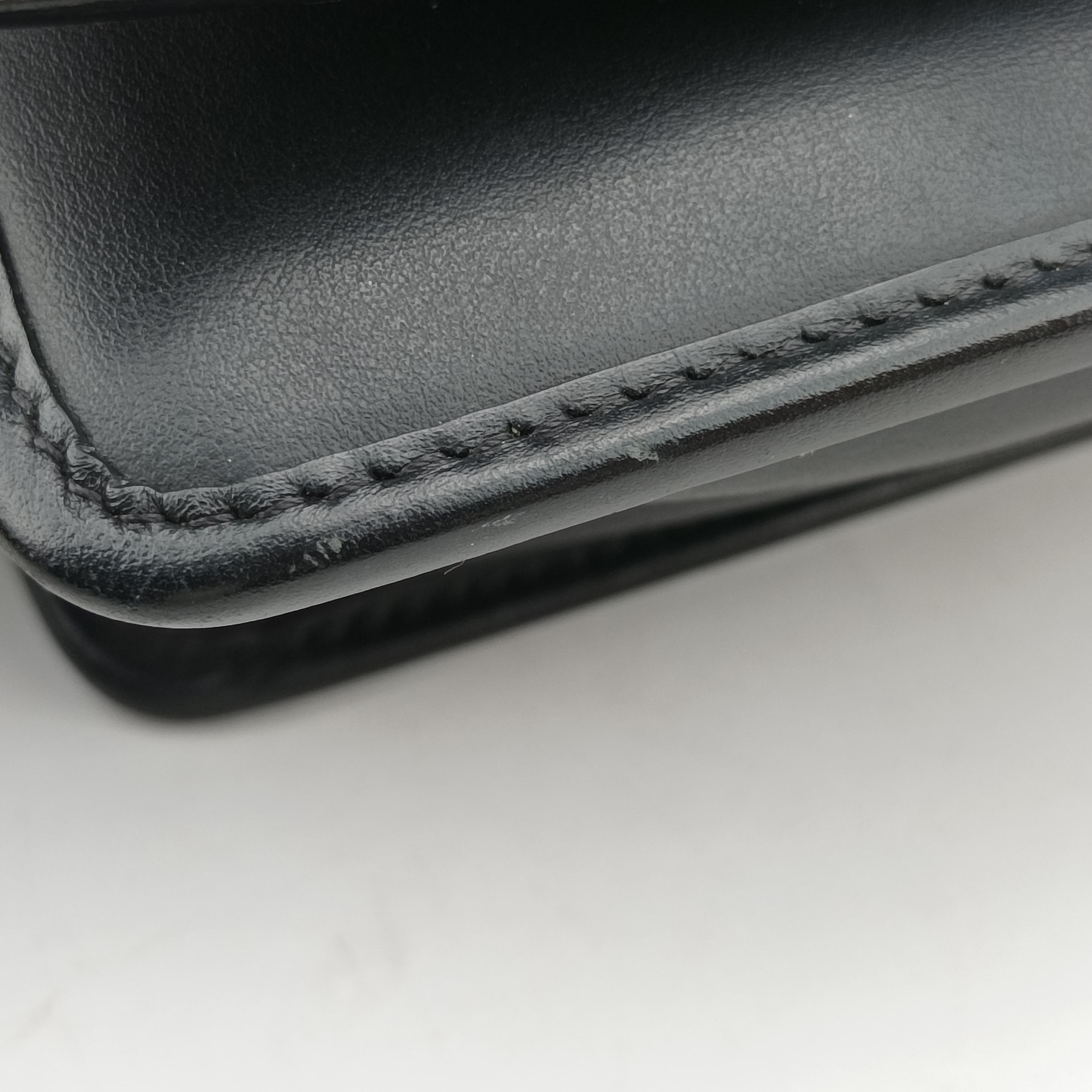 Secondhand Fendi KAN I F Black Leather 8BT286 shoulderbag | stylenewstar