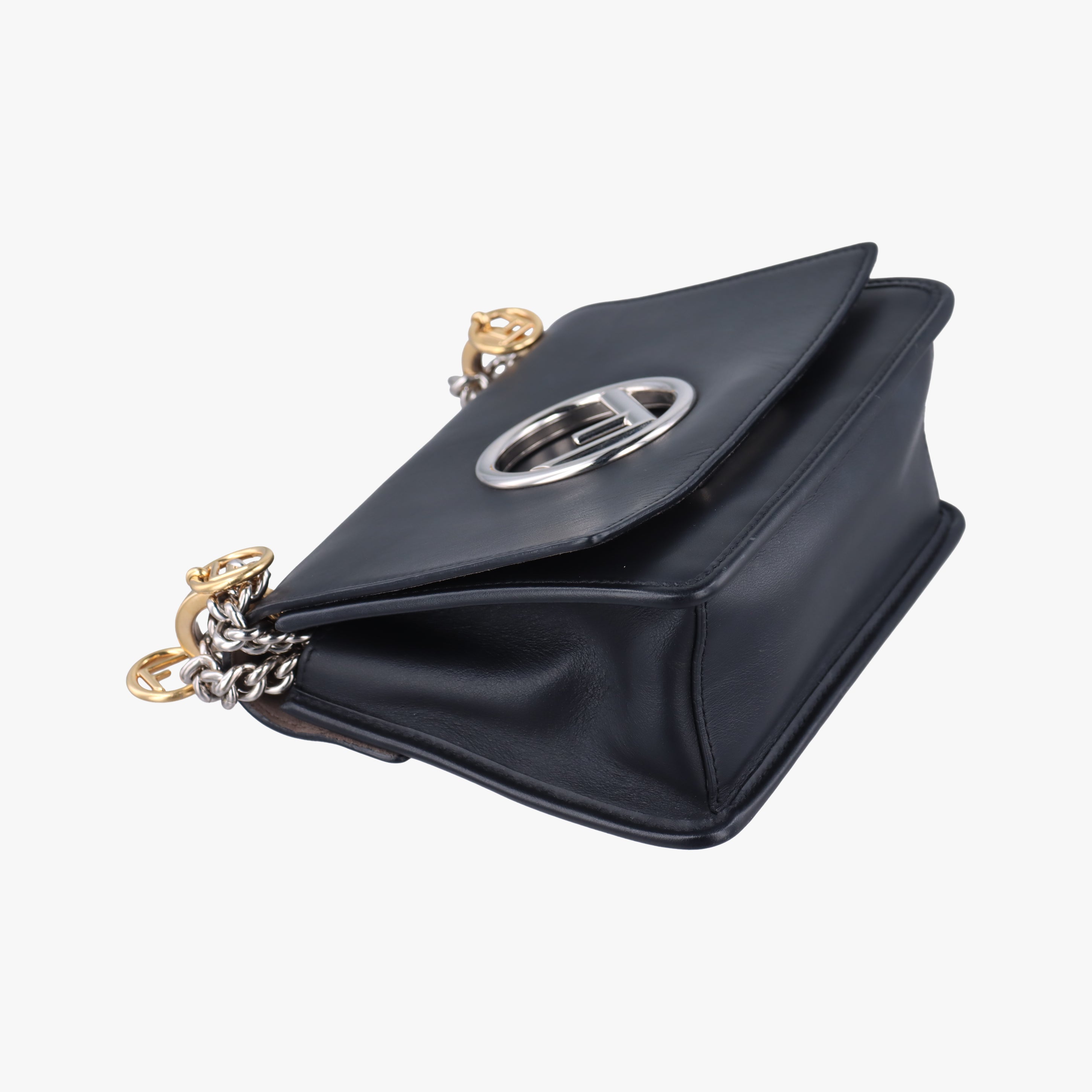 Secondhand Fendi KAN I F Black Leather 8BT286 shoulderbag | stylenewstar