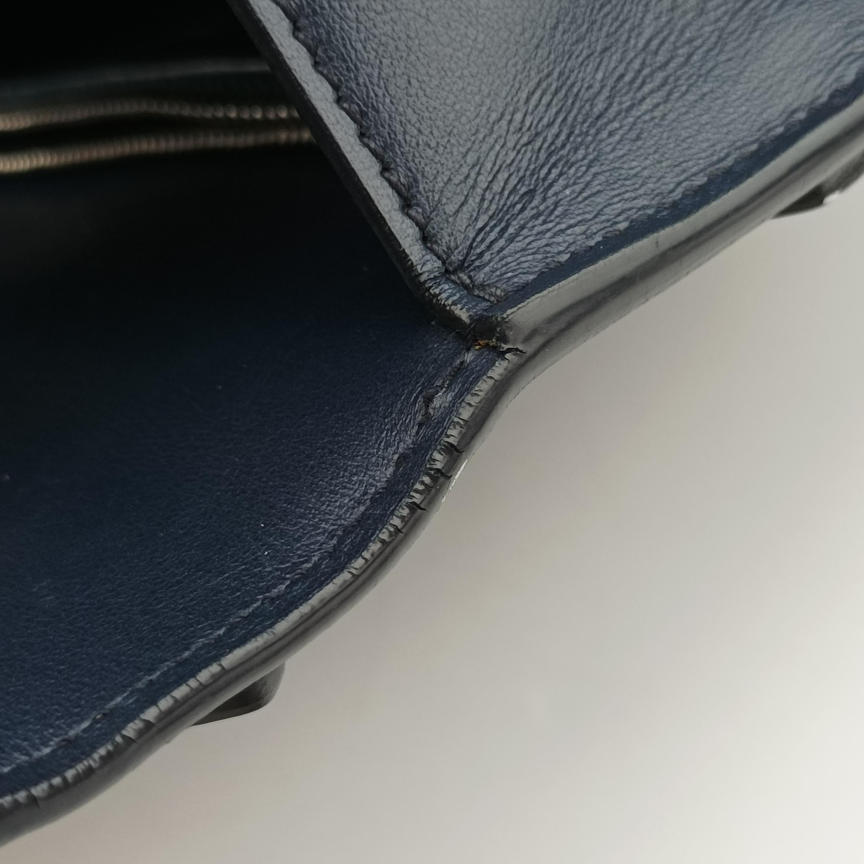Vintage Prada Monochrome navy SAFFIANO Leather  shoulderbag | stylenewstar
